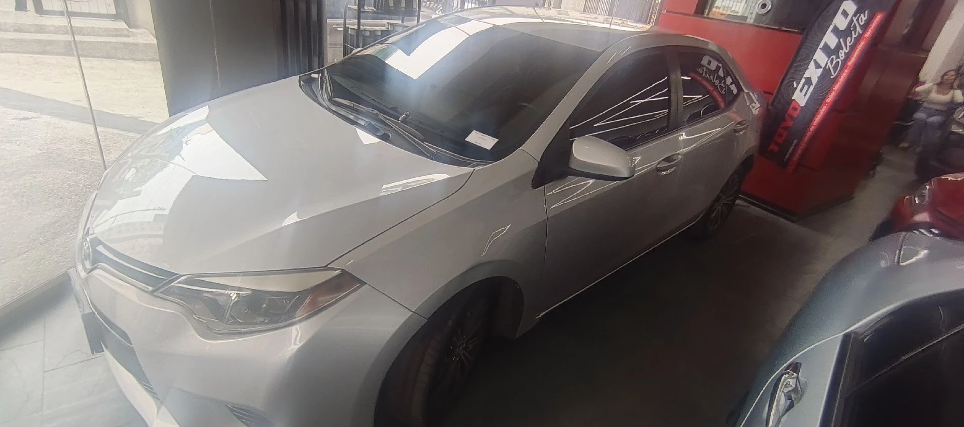 2016 Toyota Corolla LE — foto 5