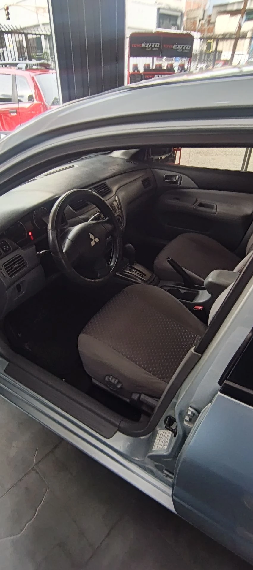 2012 Mitsubishi Lancer GLX — foto 3