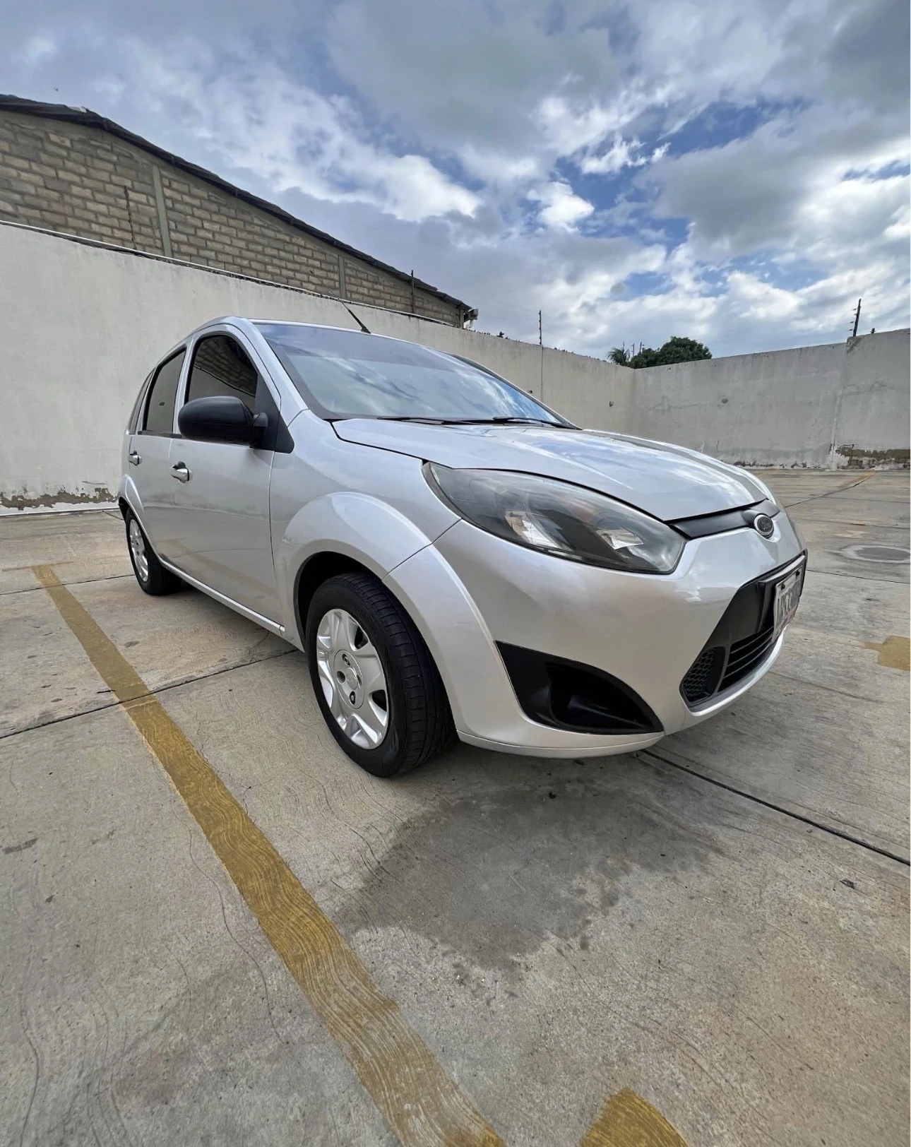 2012 Ford Fiesta Move — foto 2