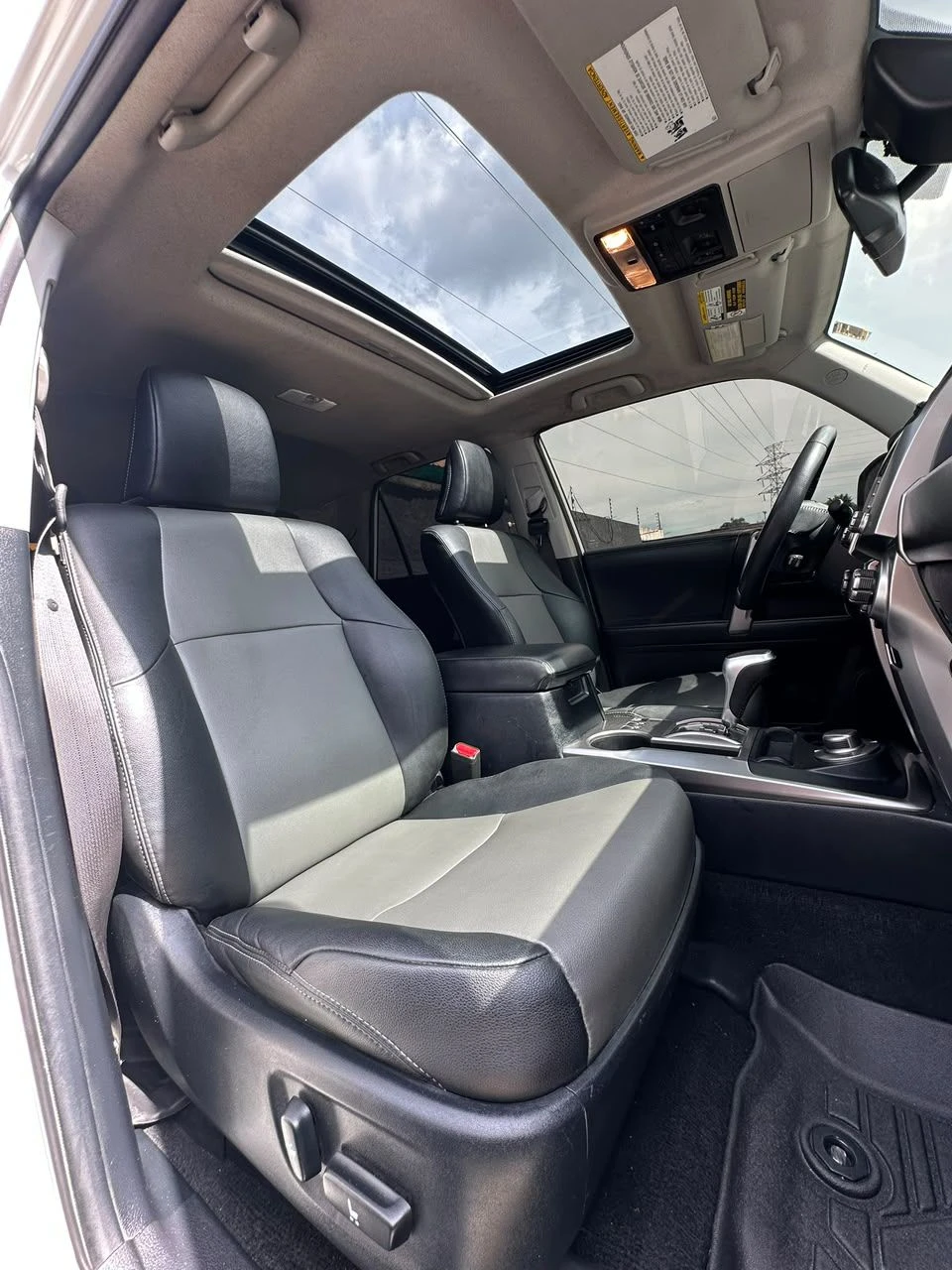 2022 Toyota 4Runner SR5 — foto 10