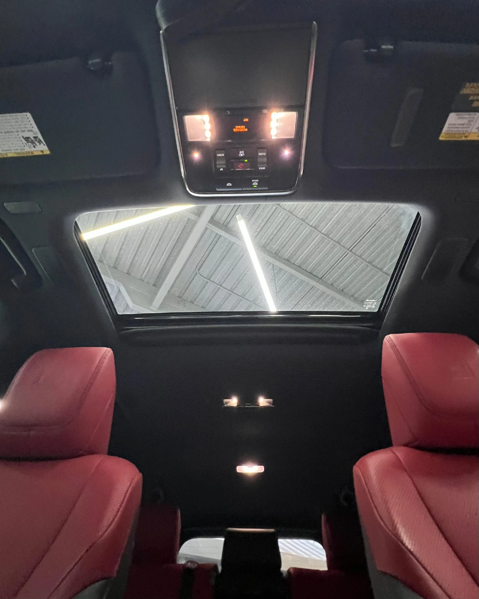 2025 Lexus LX 600 F Sport — foto 13