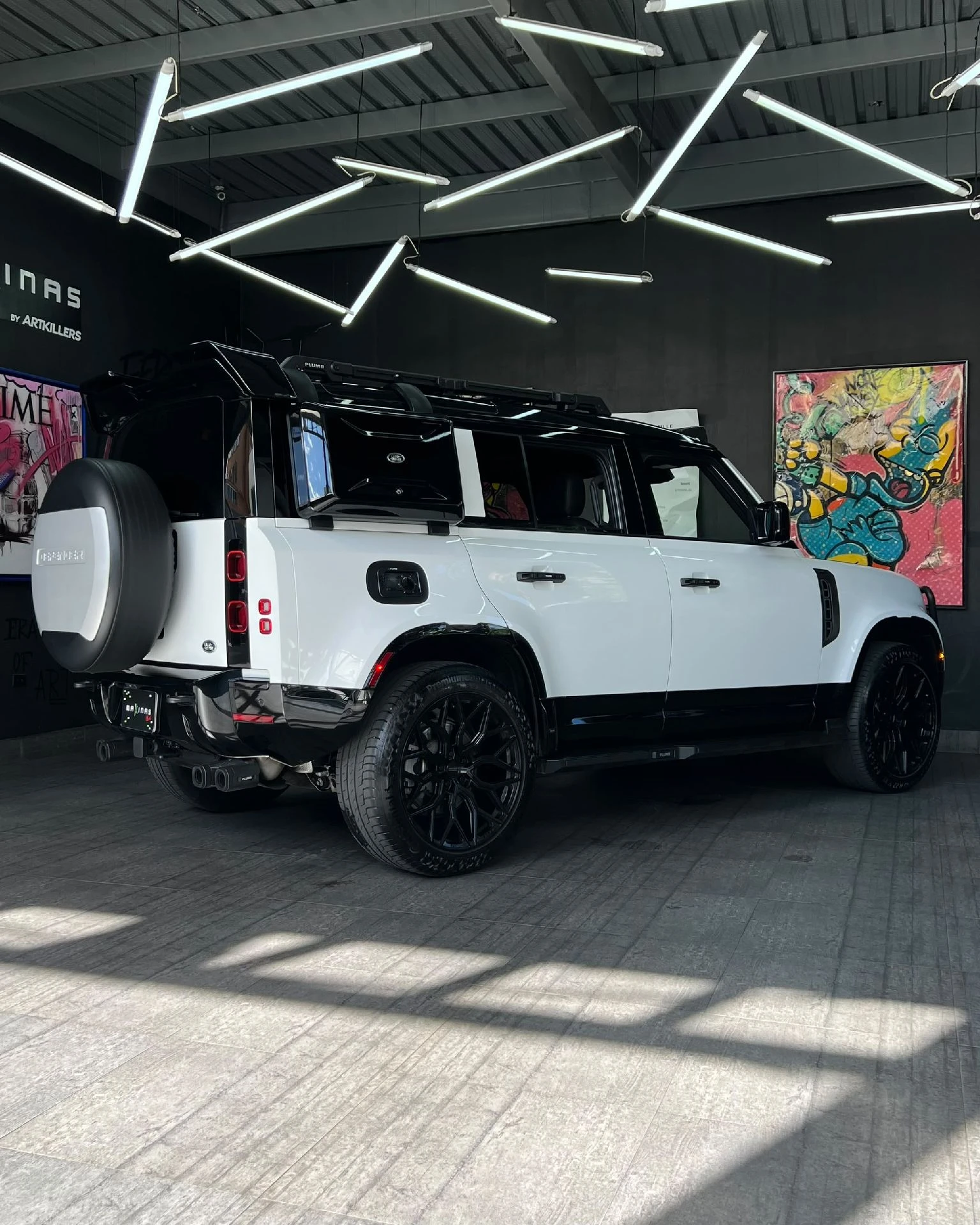 2022 Land Rover Defender P-400 SE Plump Edition — foto 19