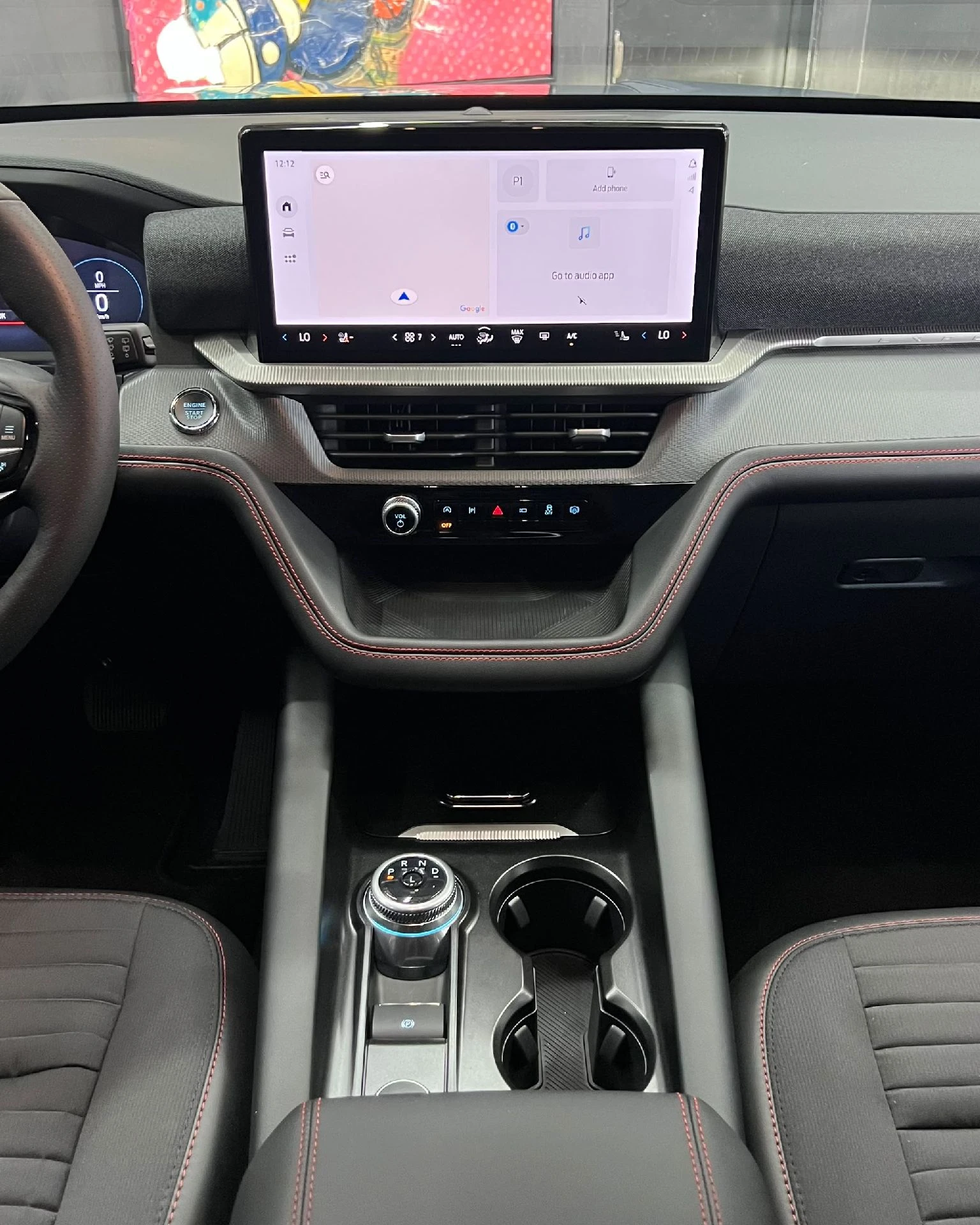 2025 Ford Explorer ST LINE — foto 8