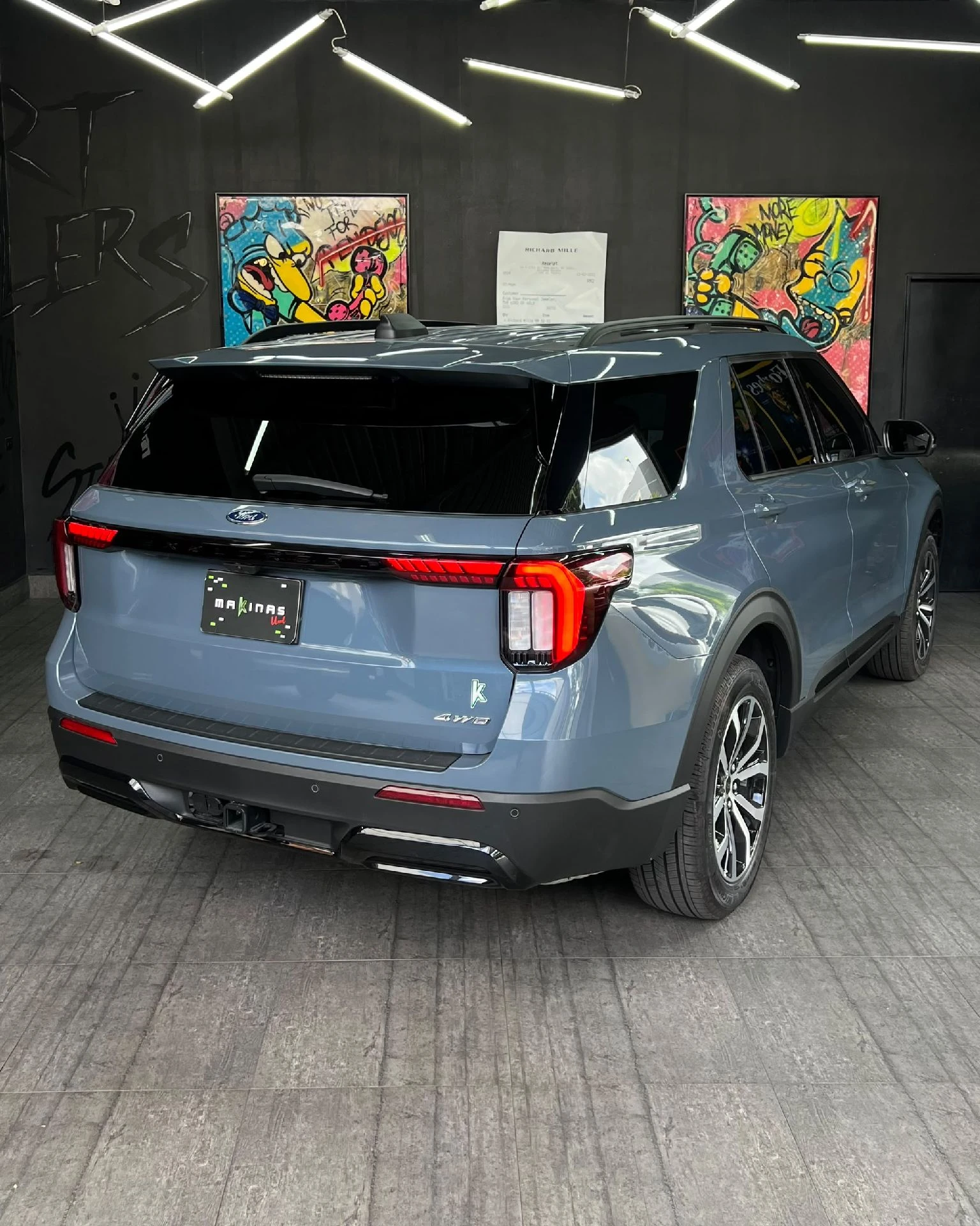 2025 Ford Explorer ST LINE — foto 18