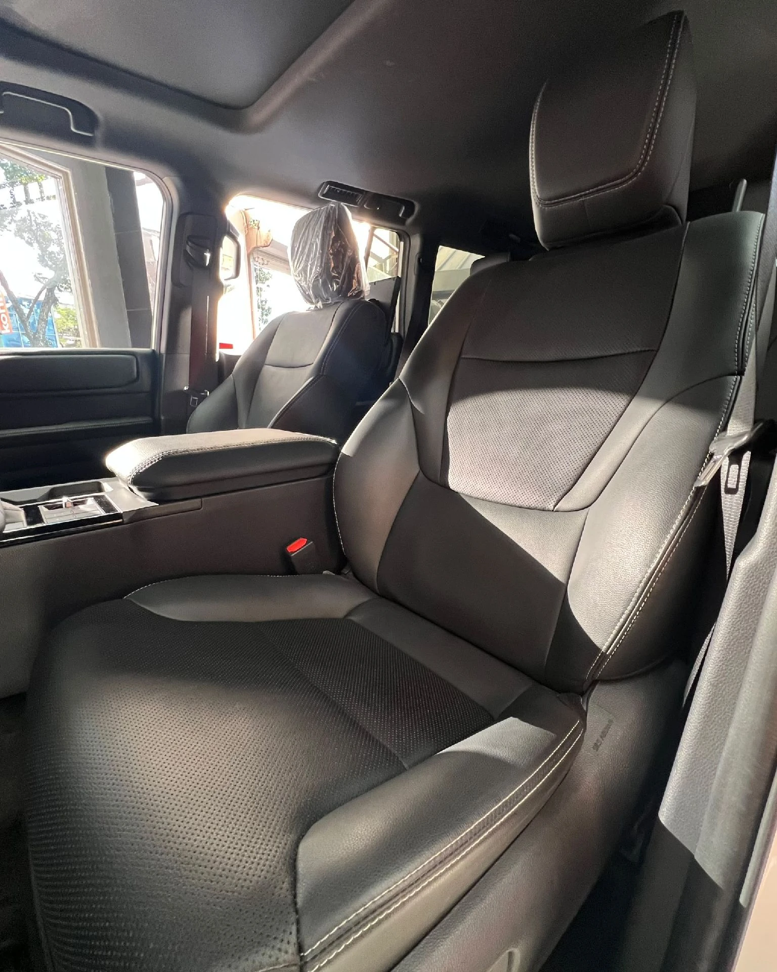 2025 Toyota Land Cruiser 250 Prado — foto 12