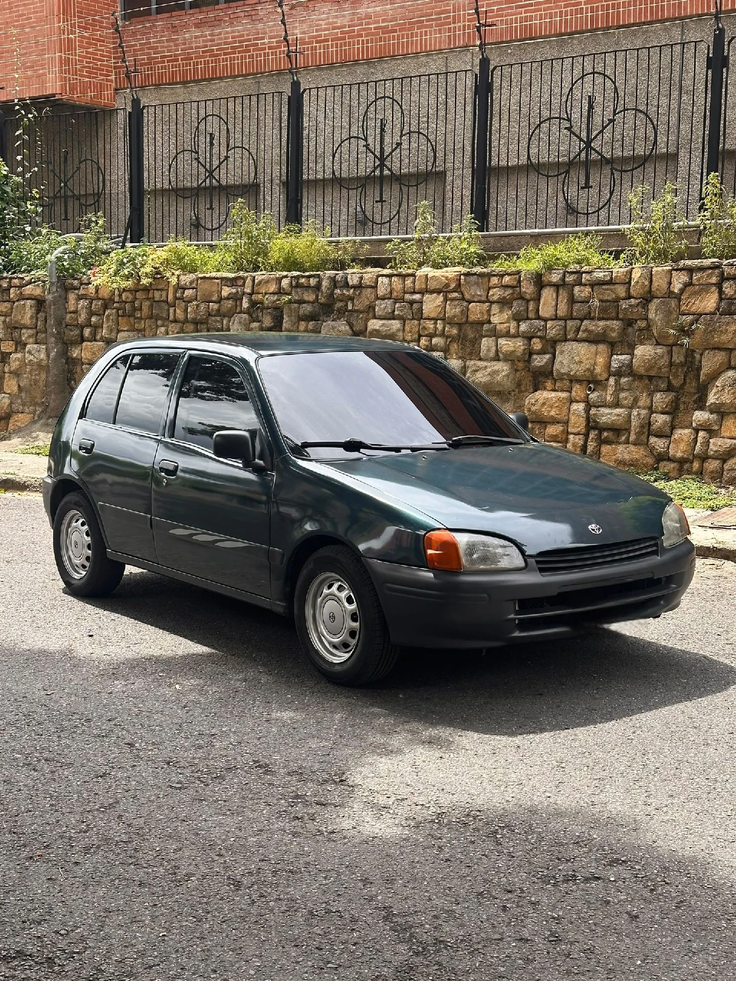 1997 Toyota Starlet Xl — foto 2