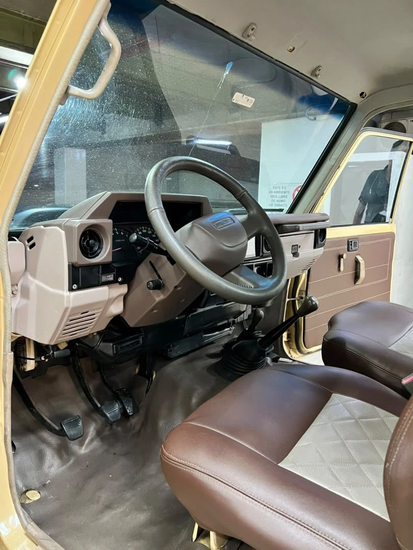 2007 Toyota Land Cruiser 70 Series — foto 5