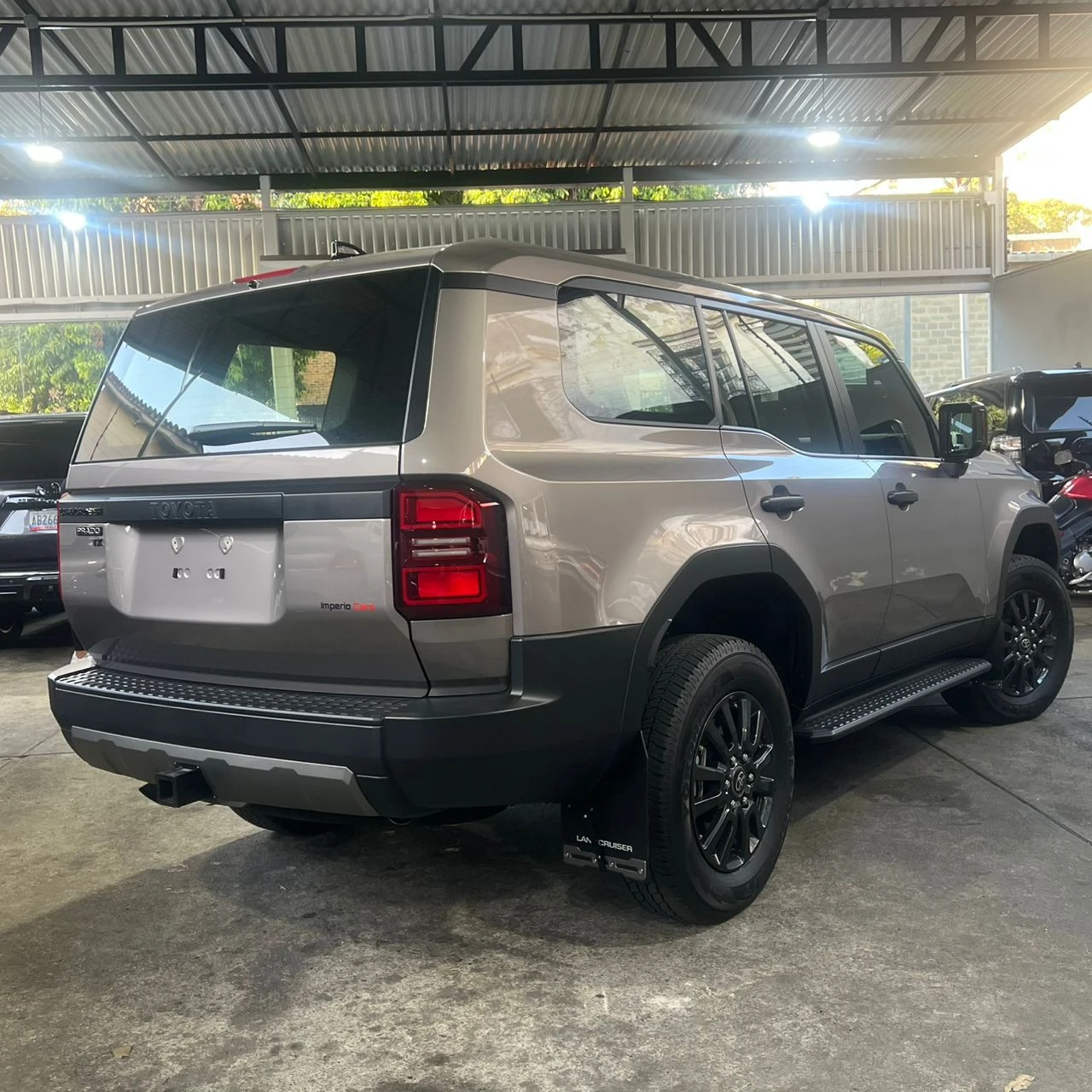 2025 Toyota Land Cruiser Prado — foto 5