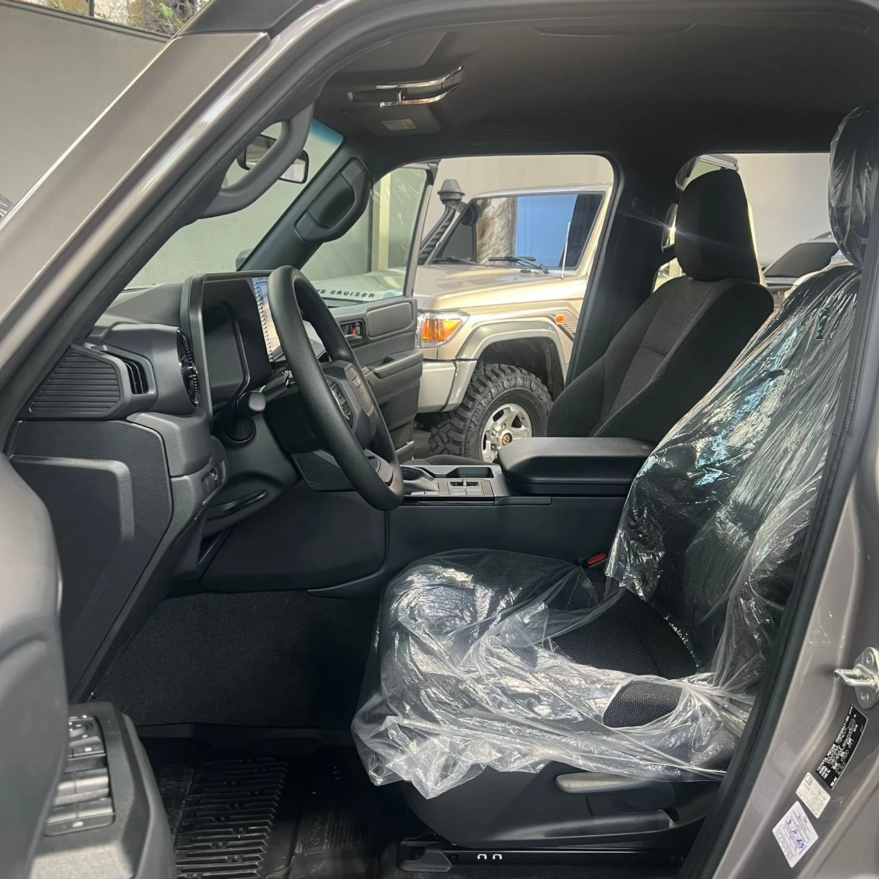 2025 Toyota Land Cruiser Prado — foto 7
