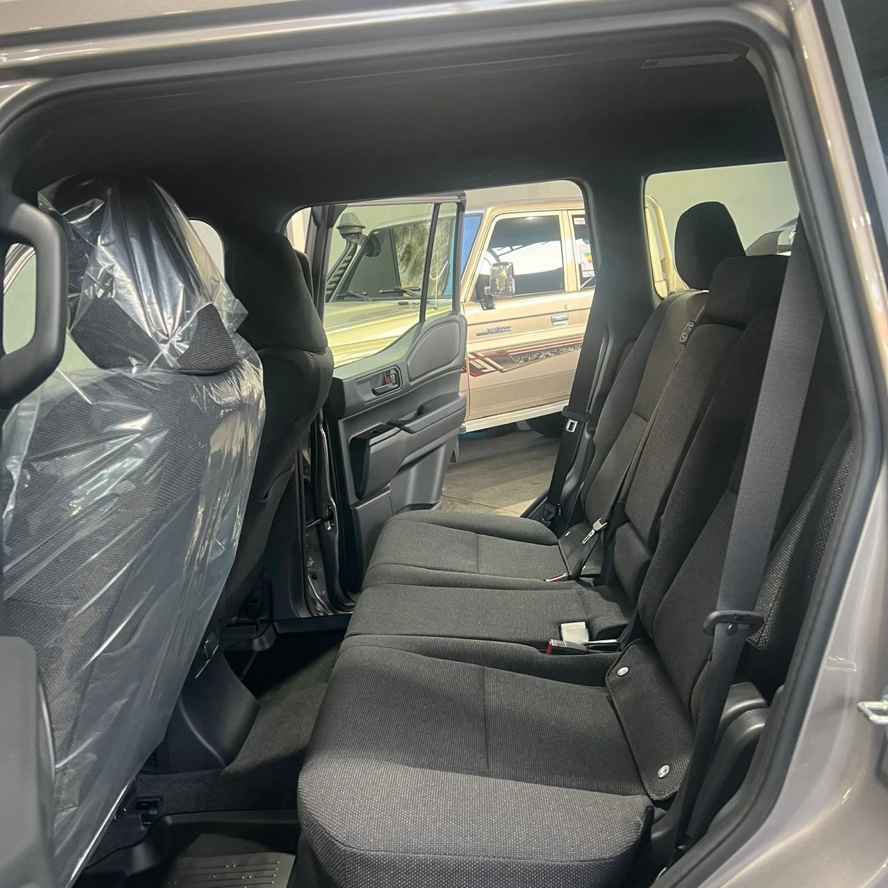 2025 Toyota Land Cruiser Prado — foto 8