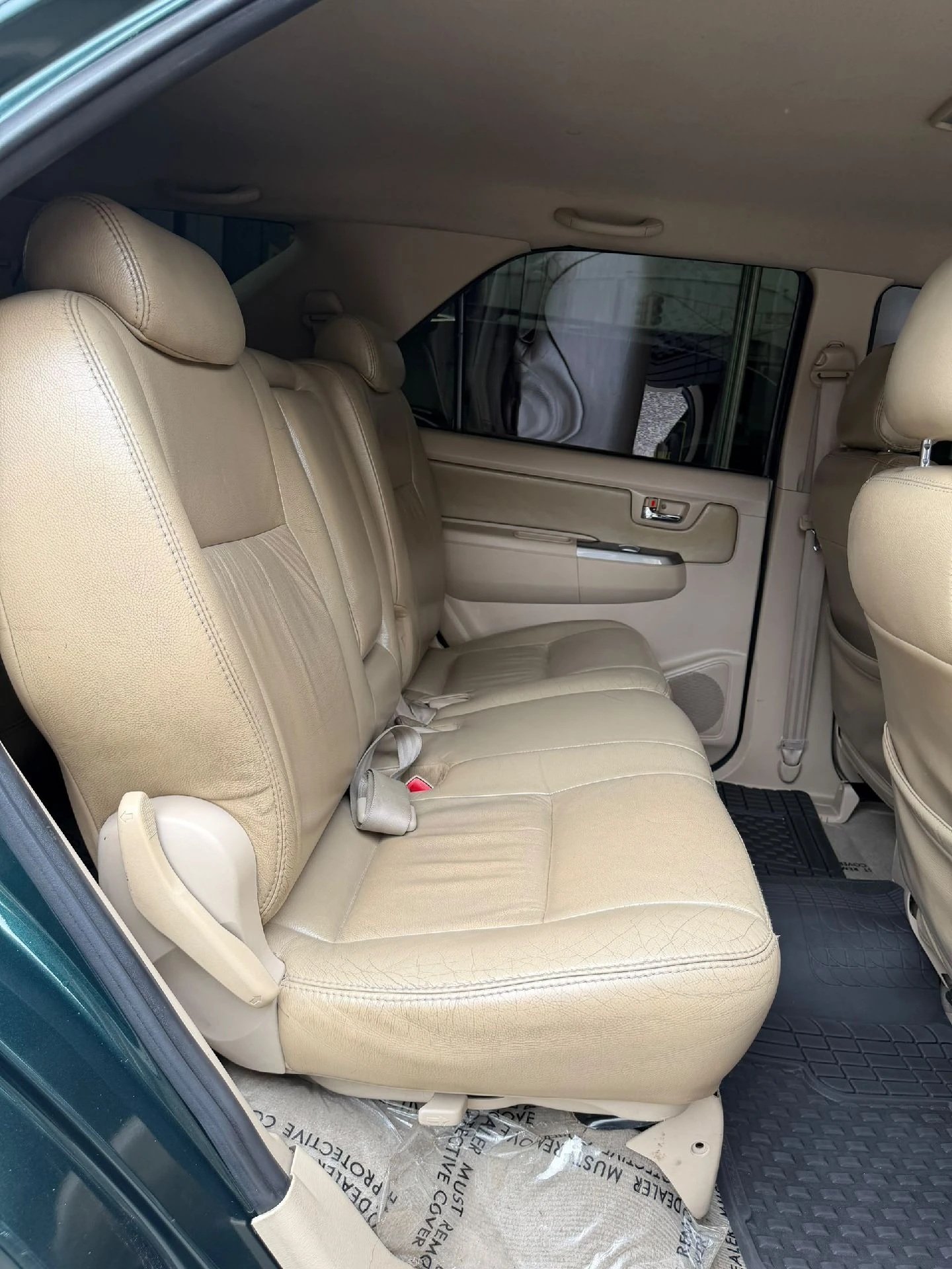2008 Toyota Fortuner — foto 5