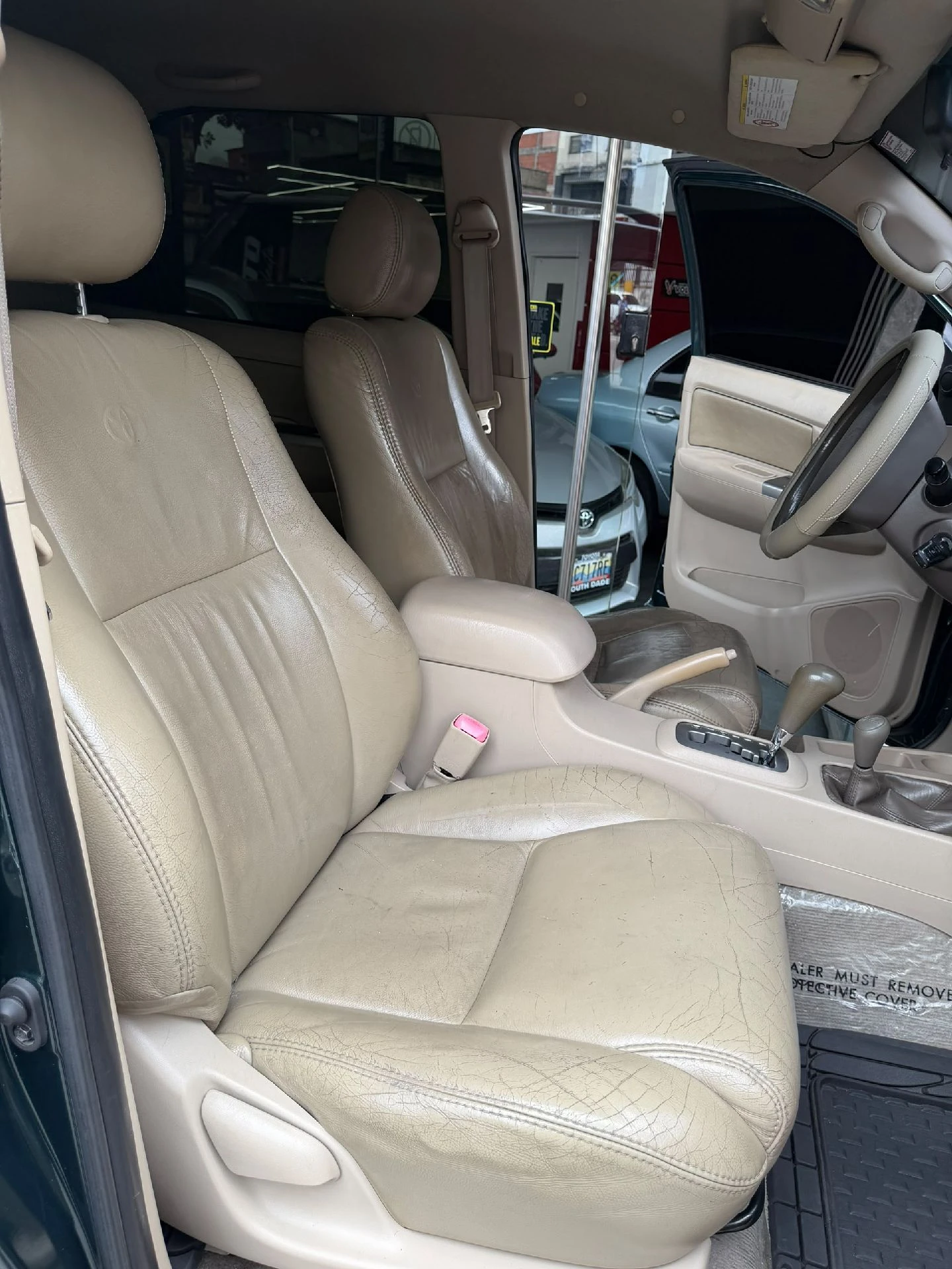 2008 Toyota Fortuner — foto 7