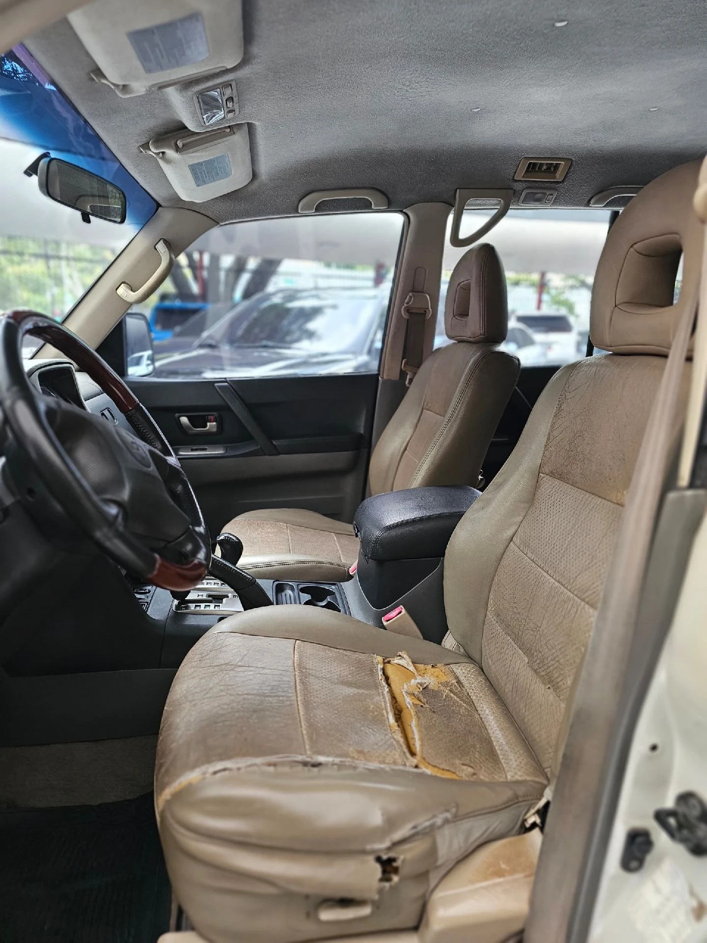 2005 Mitsubishi Montero Limited — foto 6