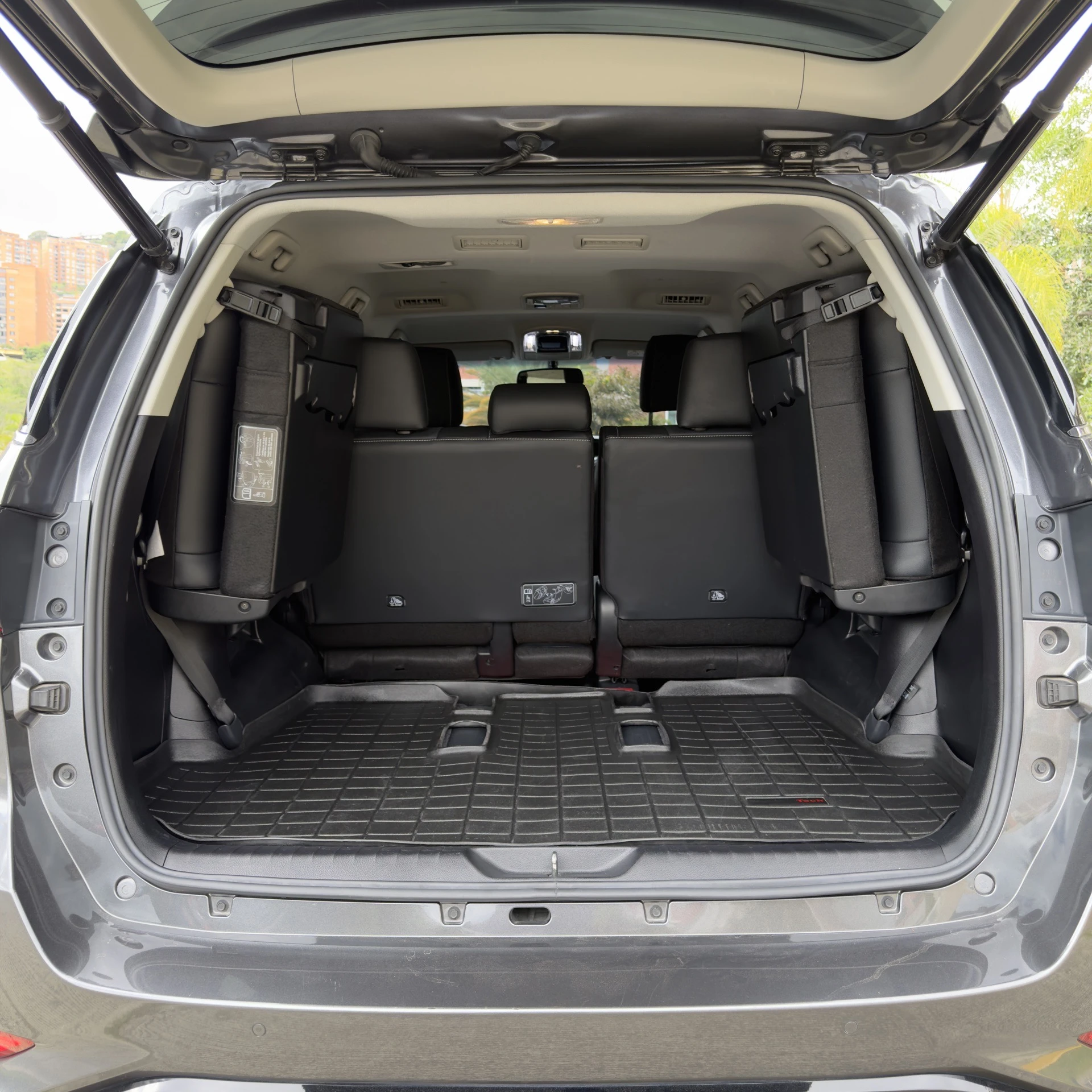 2025 Toyota Fortuner 4.0 SW4 Toyota de Venezuela — foto 12