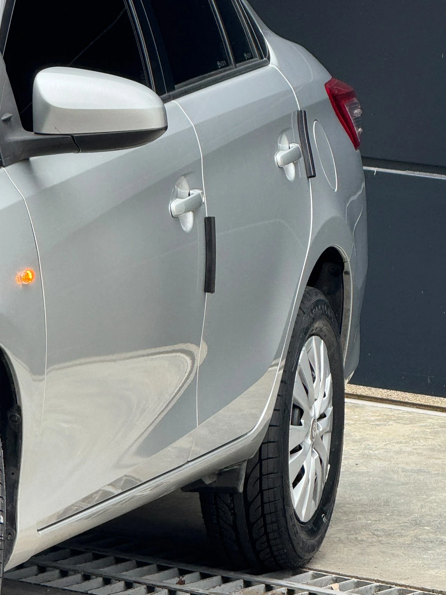 2017 Toyota Yaris — foto 11