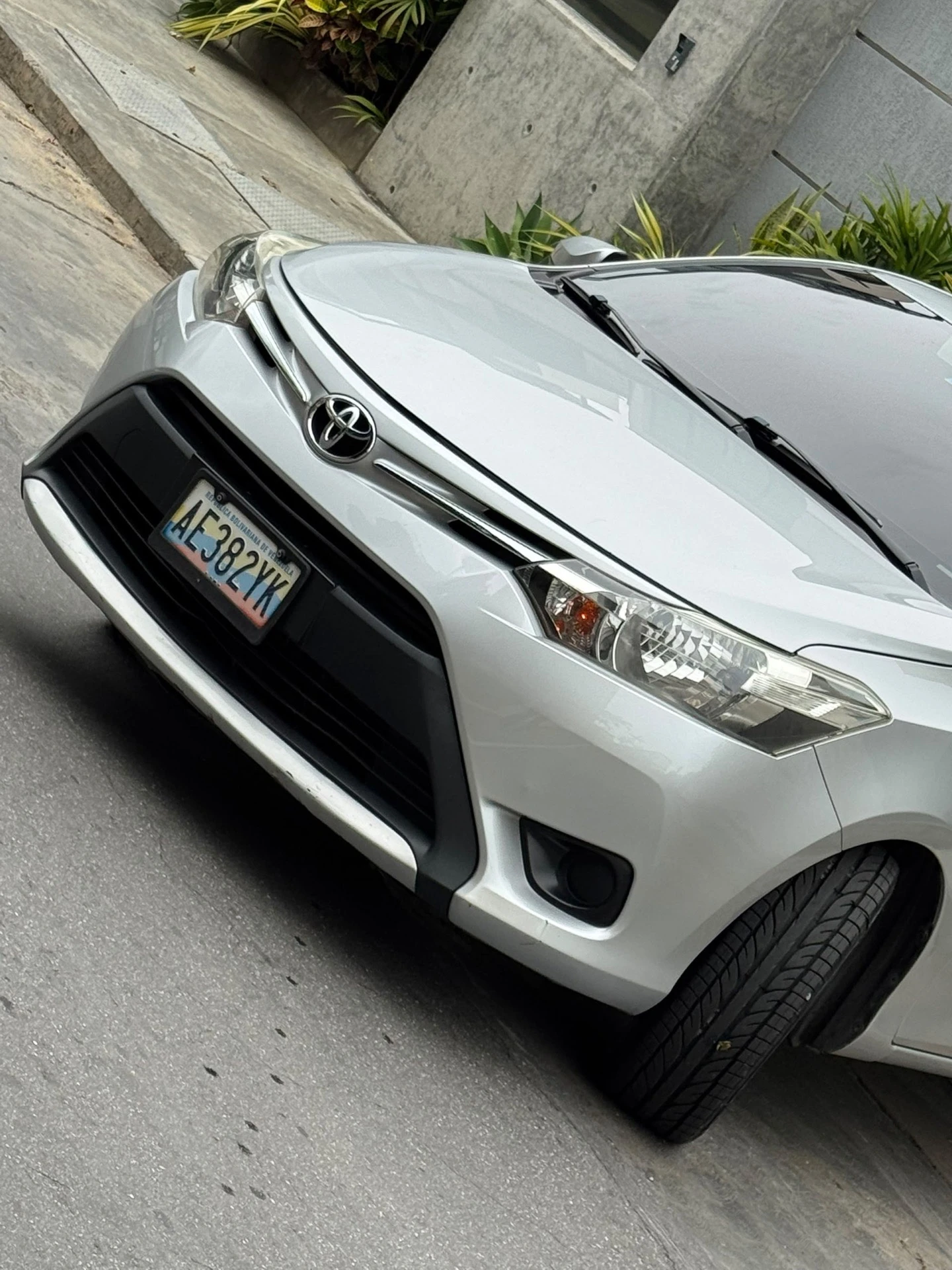 2017 Toyota Yaris — foto 13