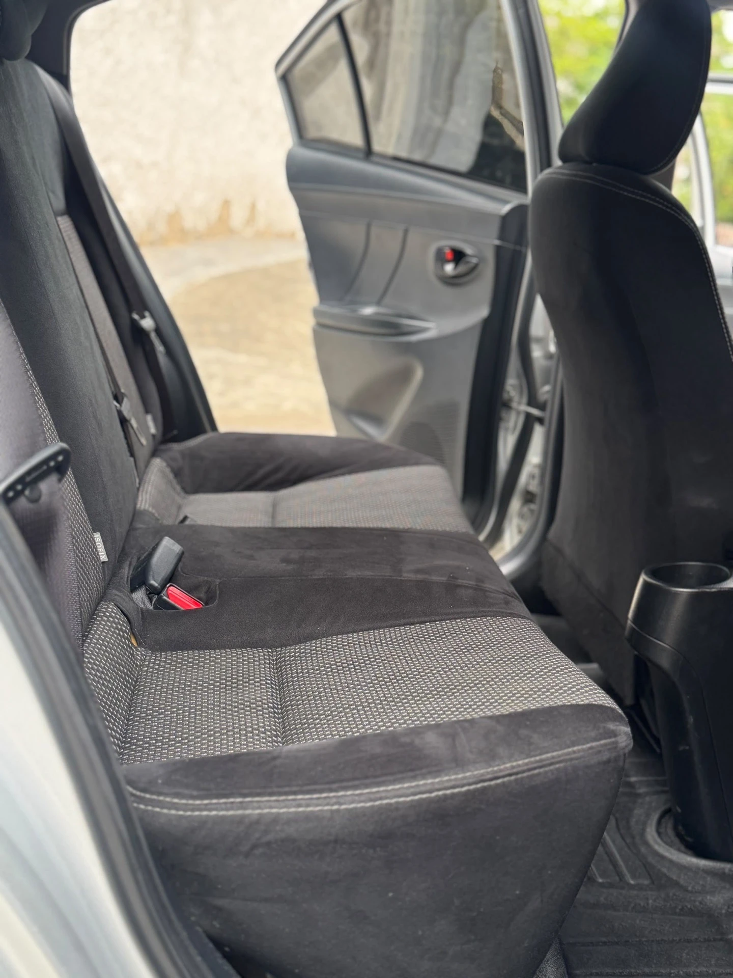 2017 Toyota Yaris — foto 16