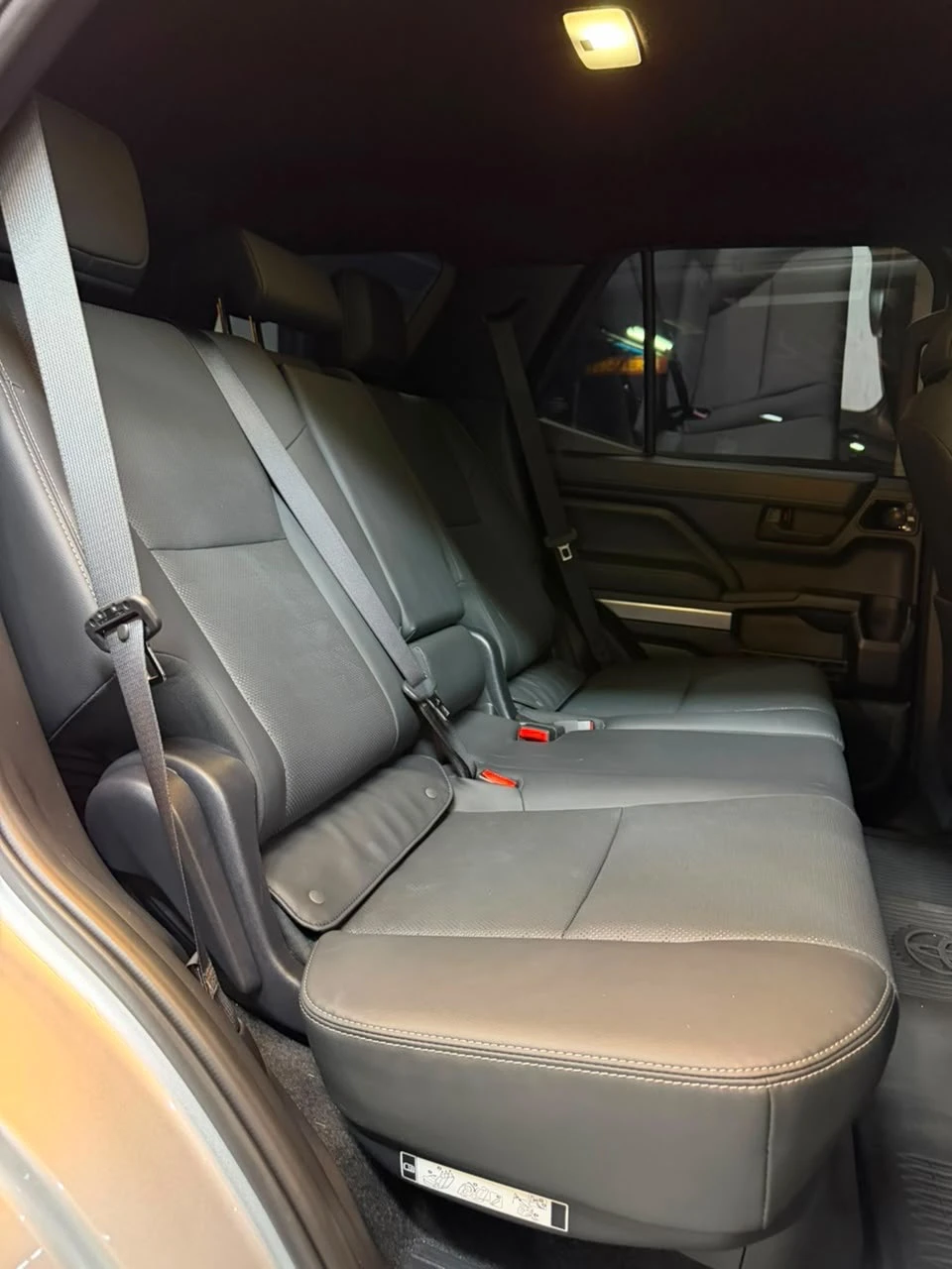 2025 Toyota 4Runner Trd off road — foto 6