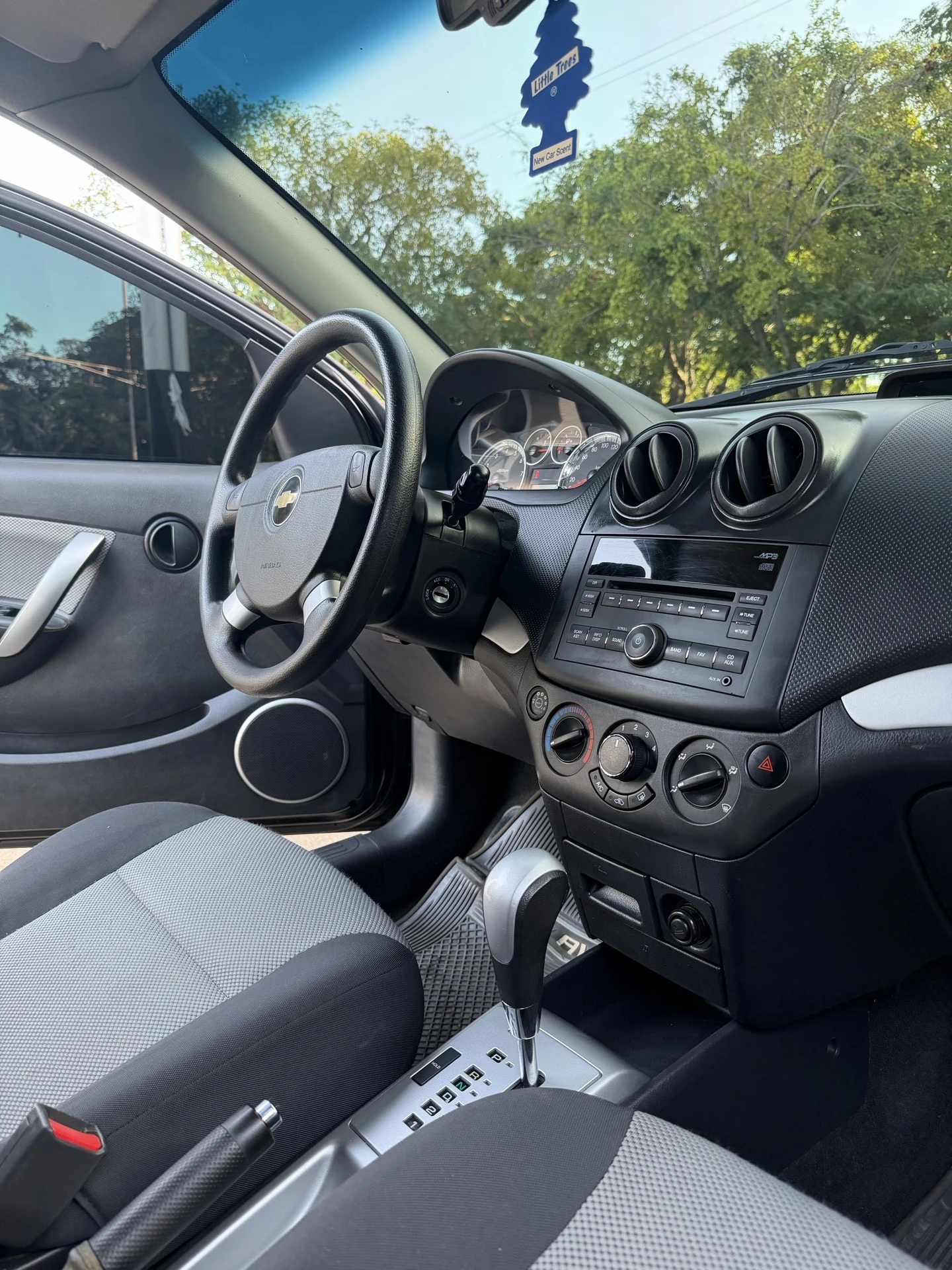 2012 Chevrolet Aveo Speed — foto 11