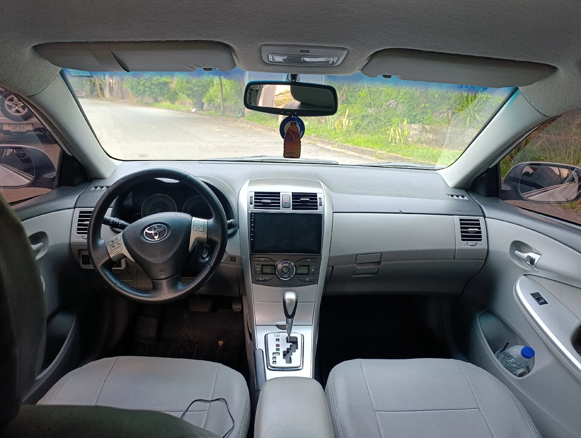 2013 Toyota Corolla Gli — foto 7