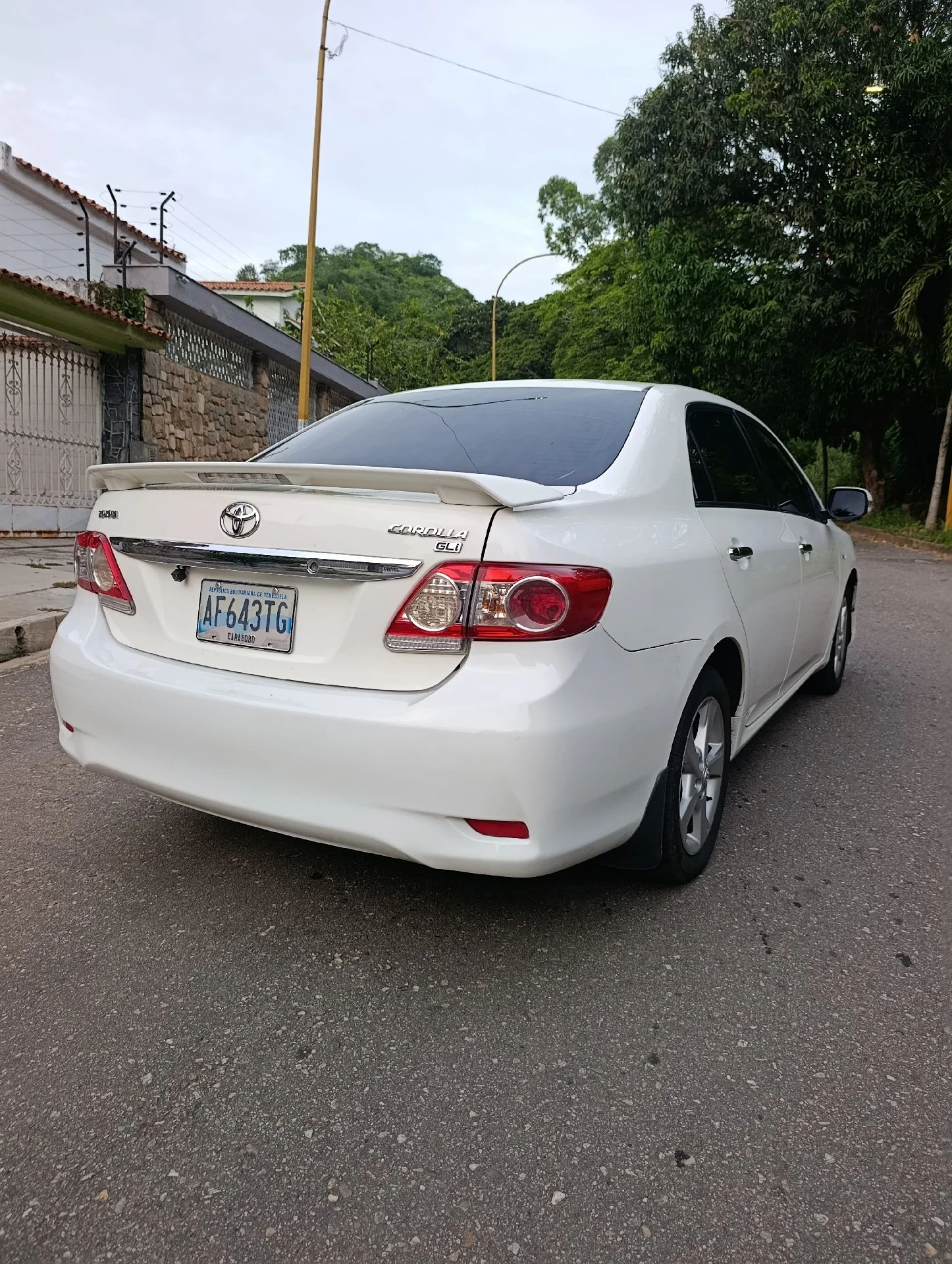 2013 Toyota Corolla Gli — foto 6