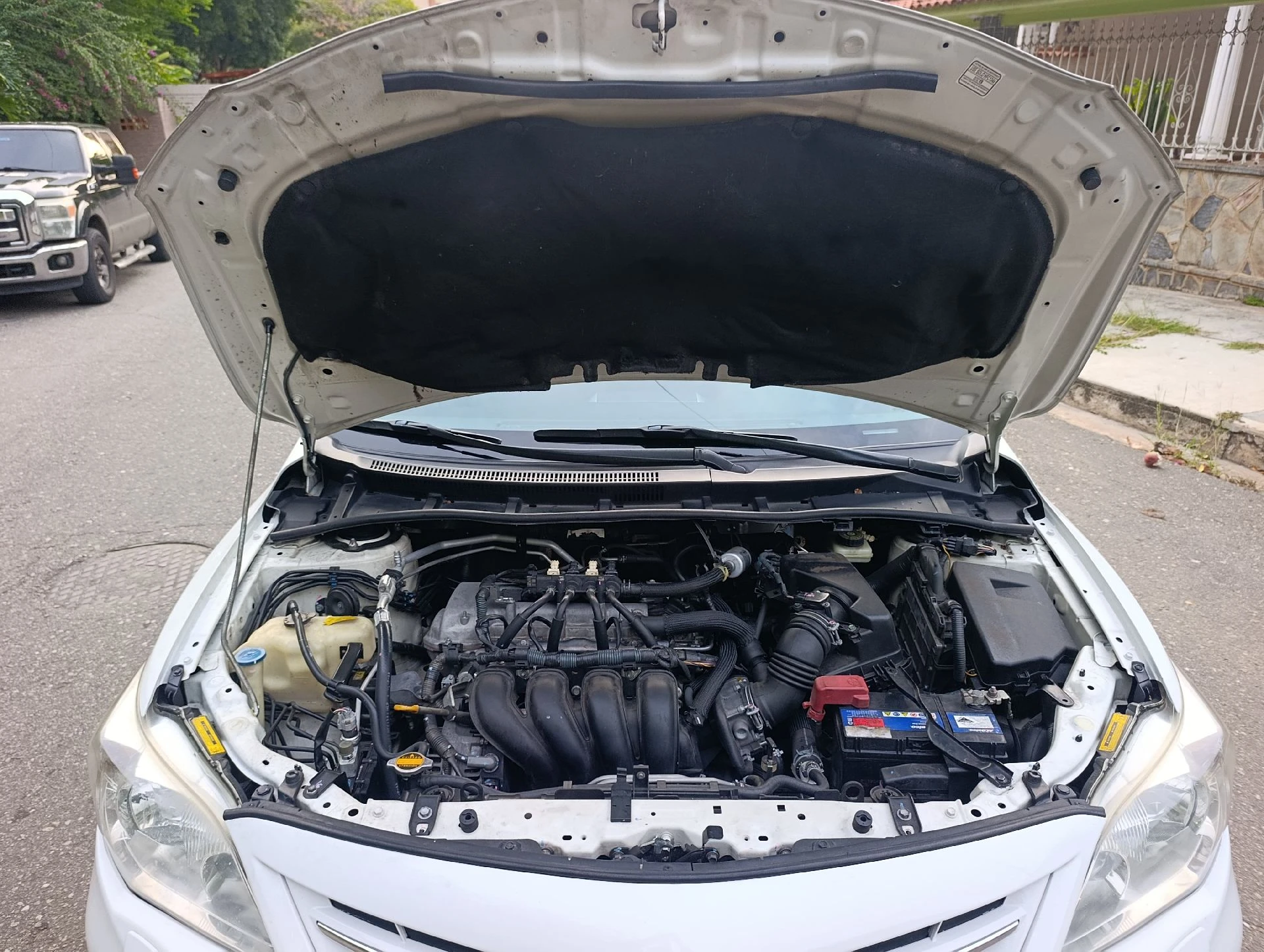 2013 Toyota Corolla Gli — foto 10