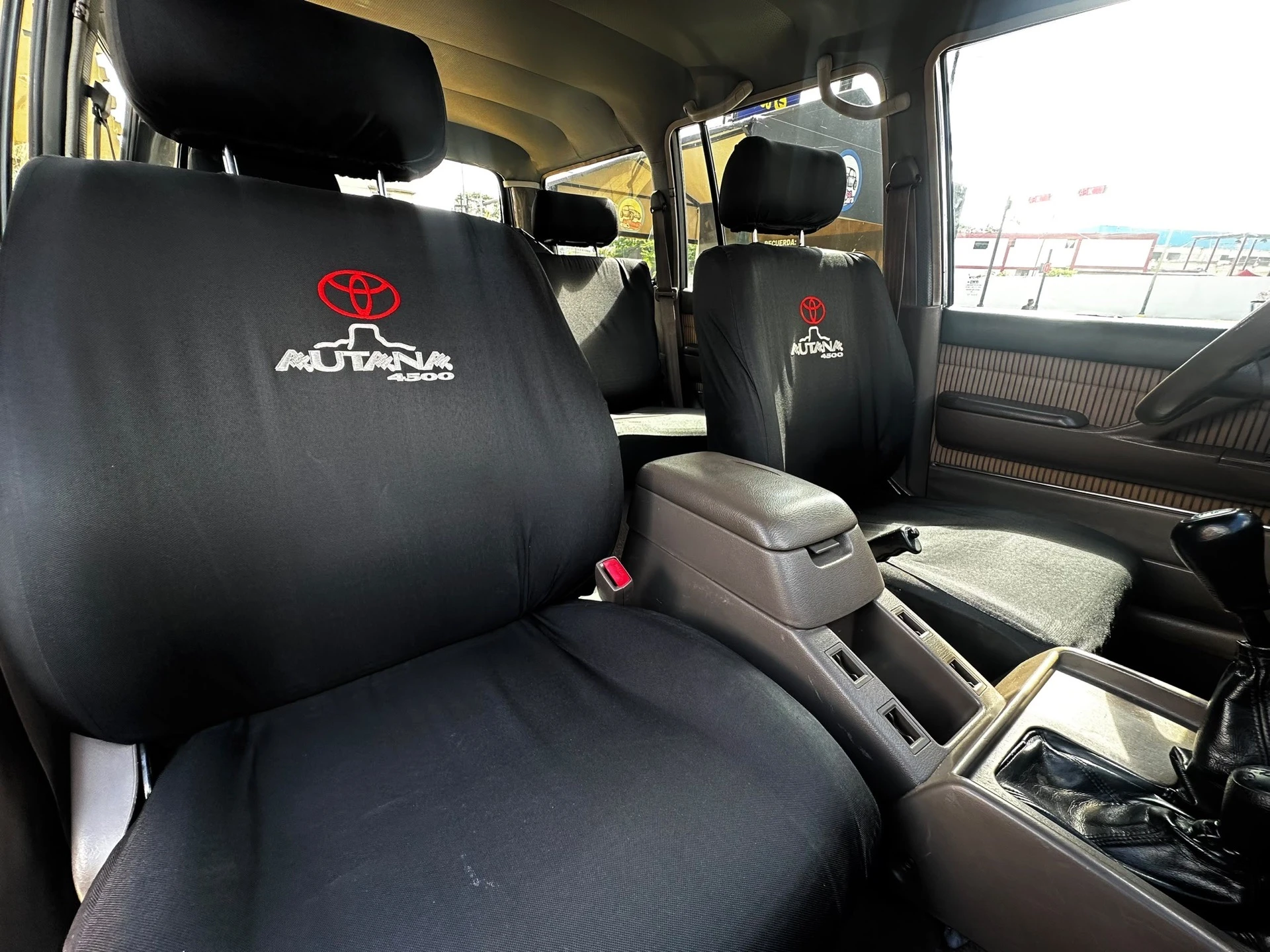 2007 Toyota Autana — foto 4