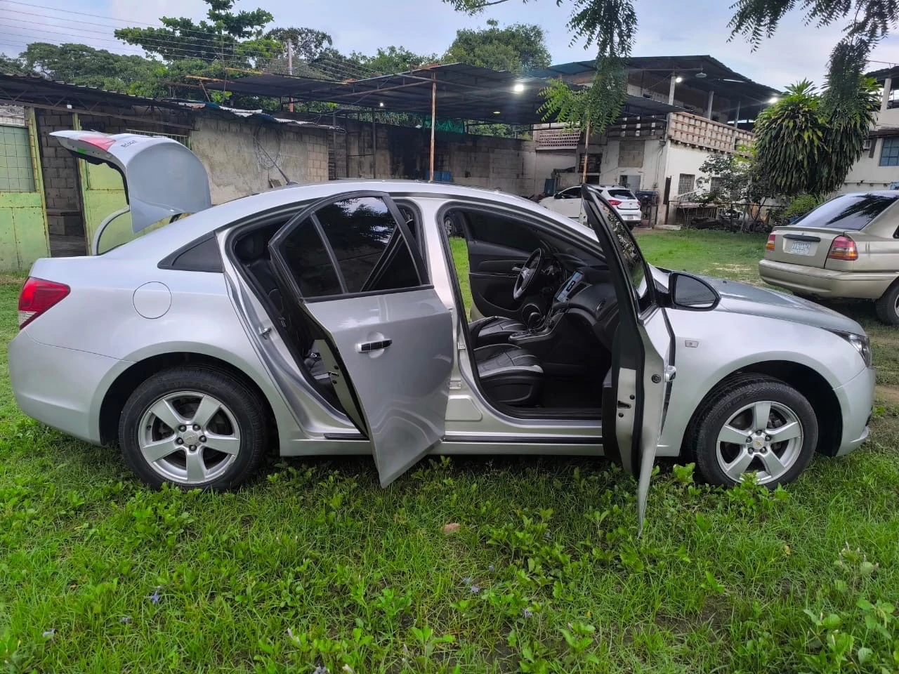 2013 Chevrolet Cruze — foto 18