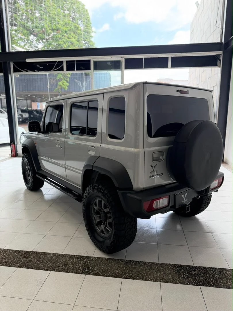 2025 Suzuki Jimny 4X4 — foto 15