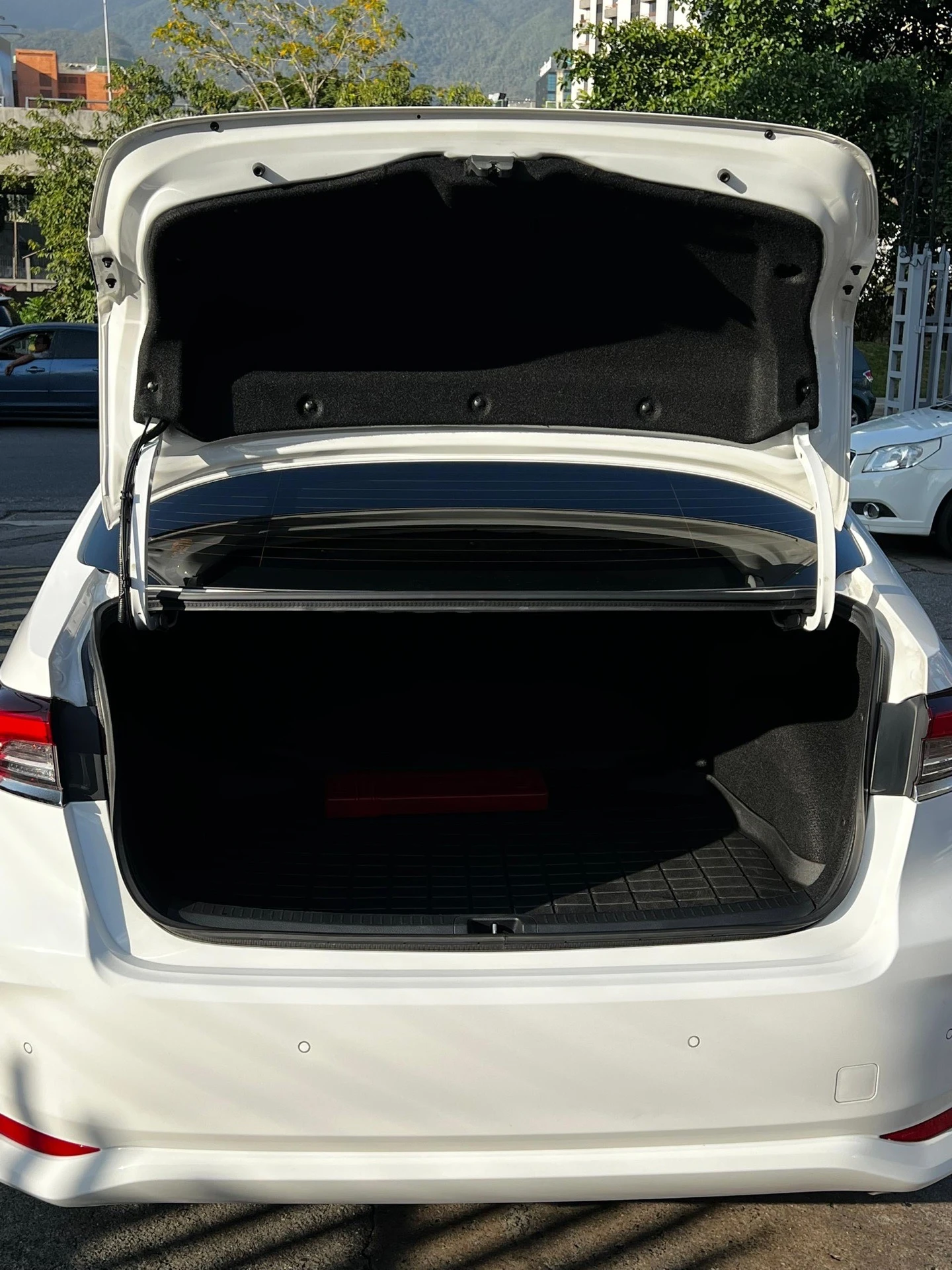2024 Toyota Corolla SEG — foto 9