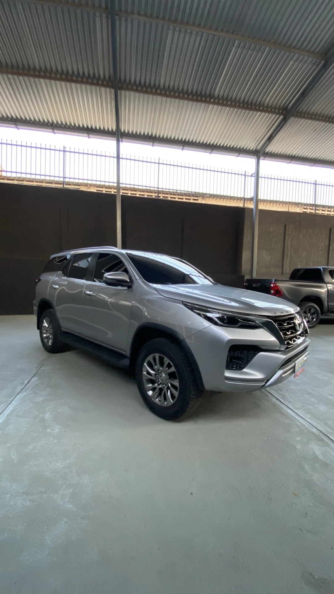 2023 Toyota Fortuner DUBAI — foto 2