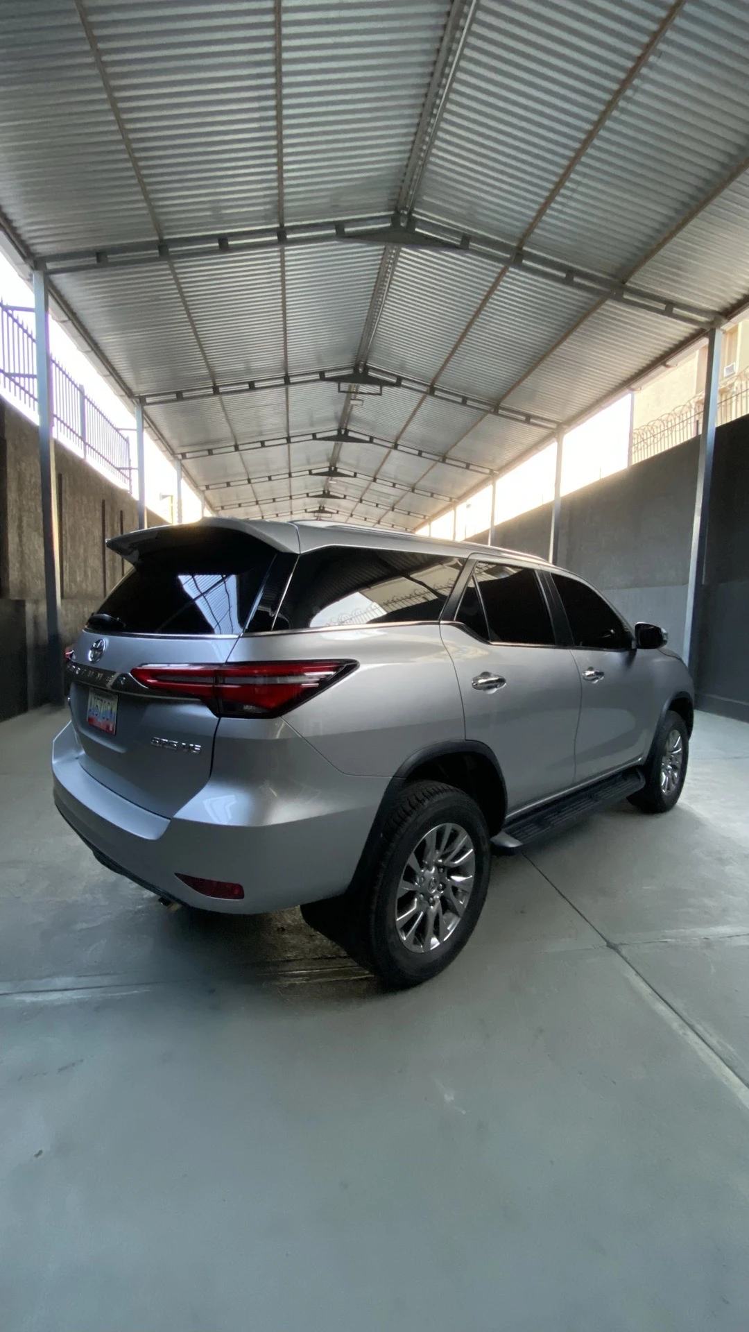 2023 Toyota Fortuner DUBAI — foto 7
