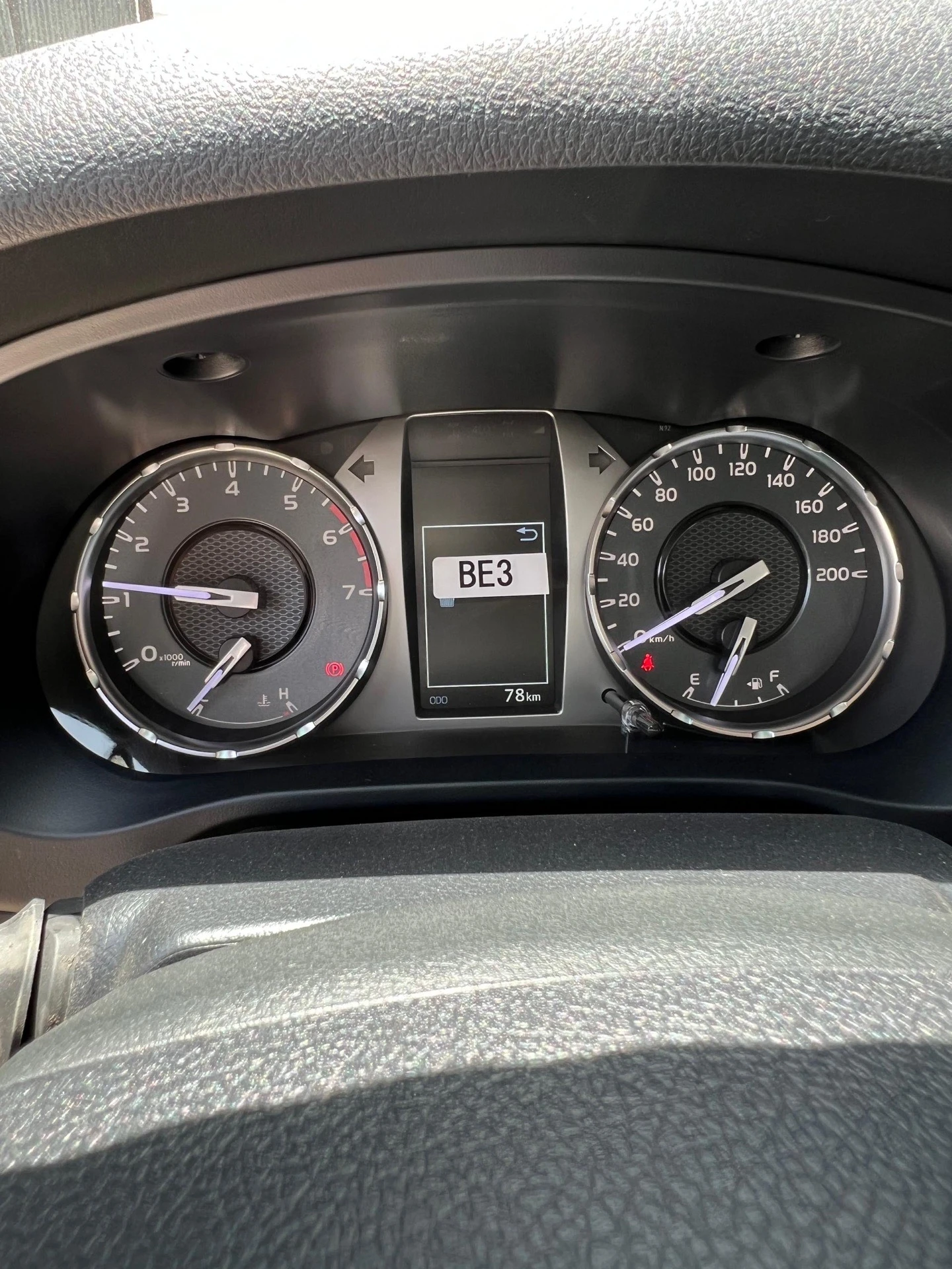 2025 Toyota Hilux — foto 10