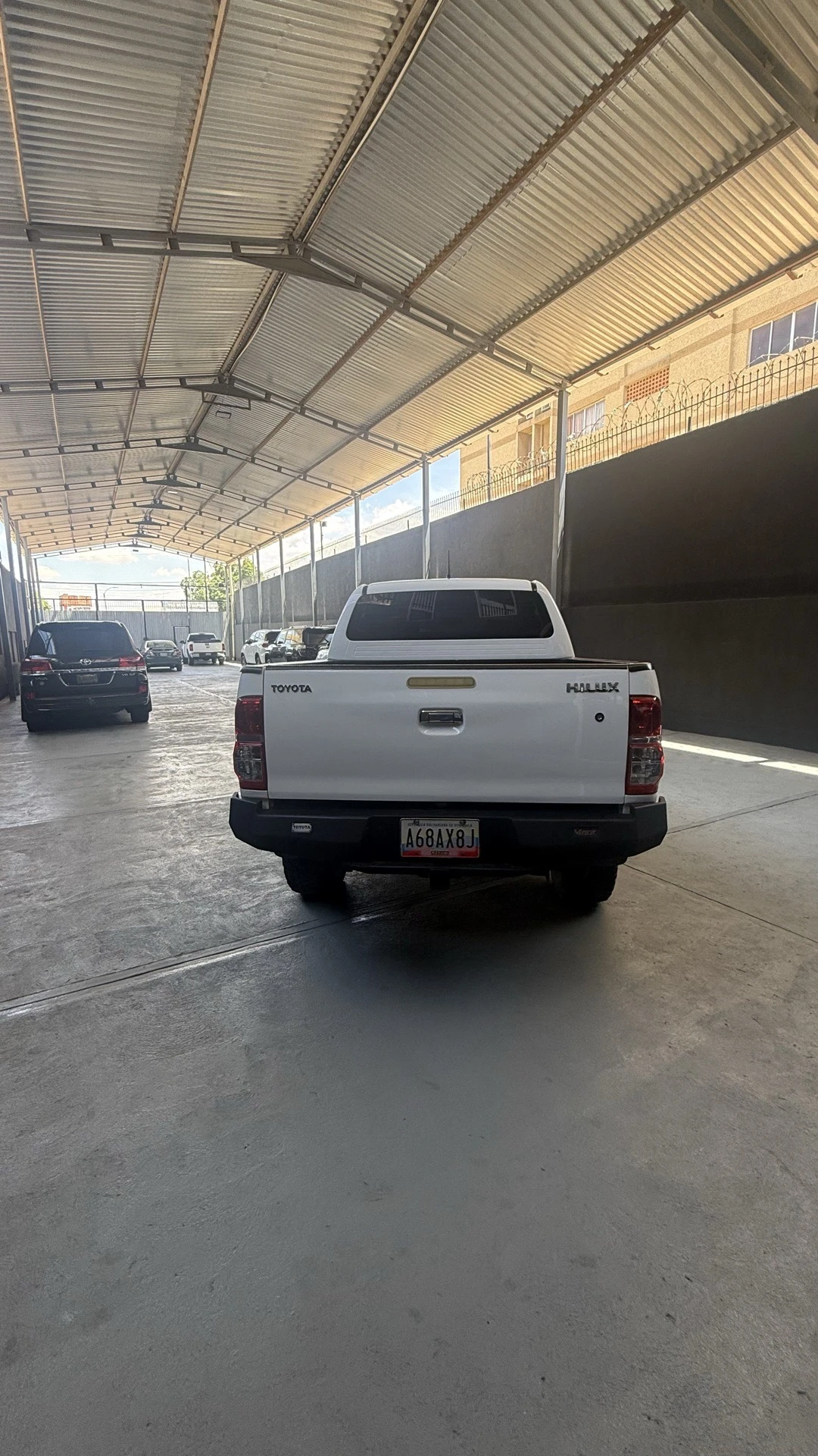 2016 Toyota Hilux Kavak — foto 6