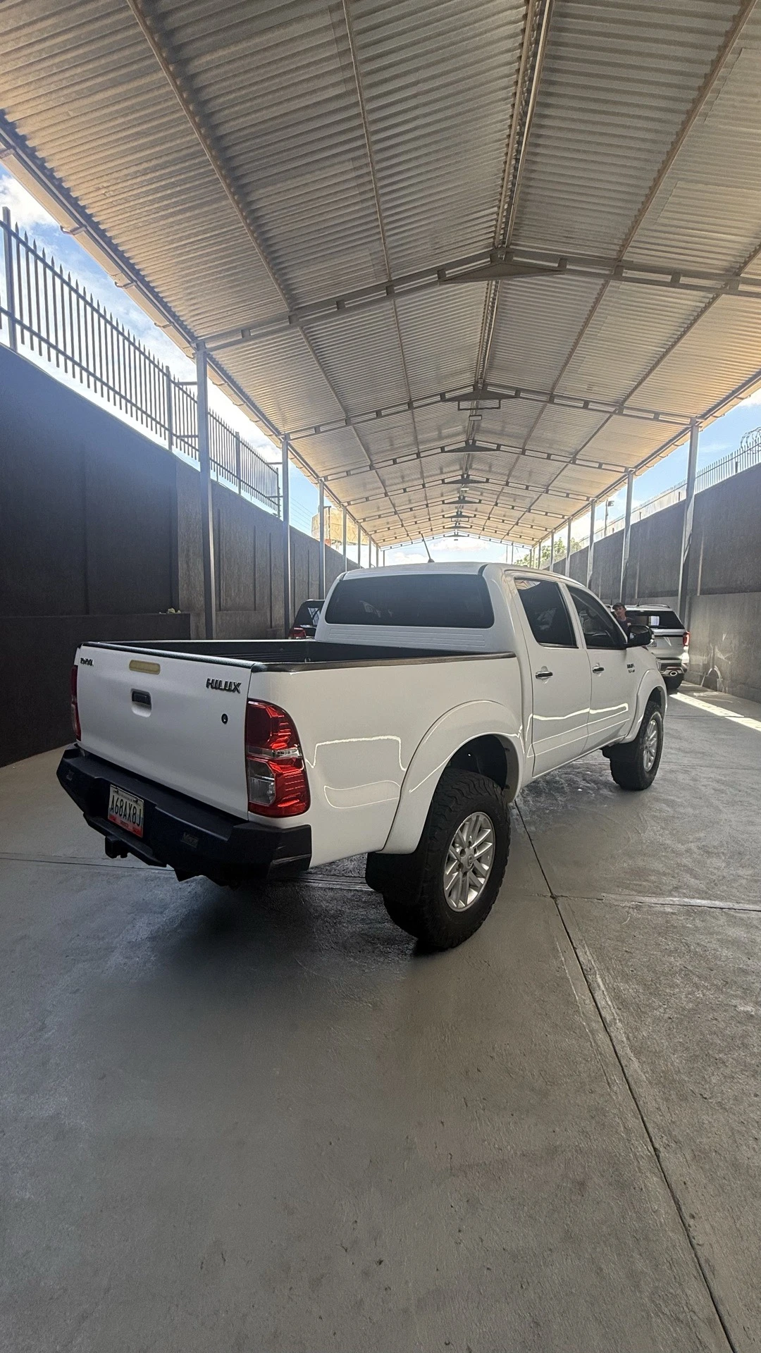 2016 Toyota Hilux Kavak — foto 16
