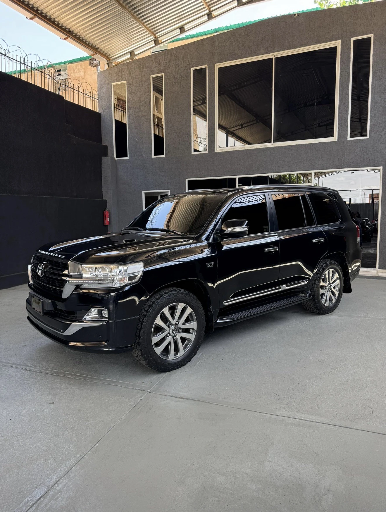 2019 Toyota Land Cruiser 200 — foto 4