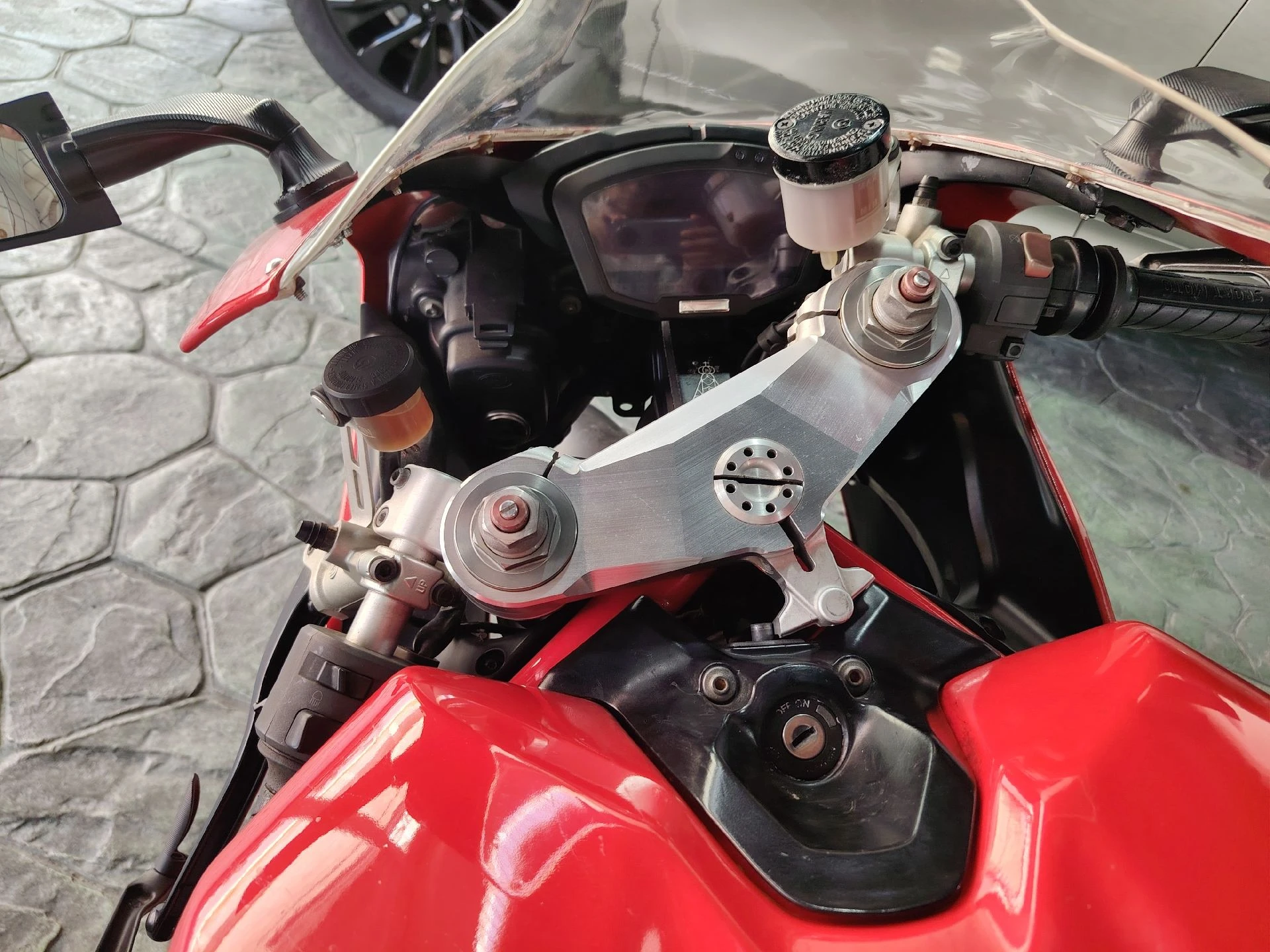 2010 Ducati SuperSport Racing 848 — foto 6
