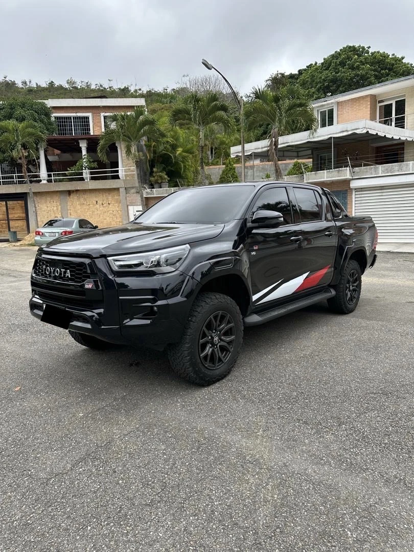 2022 Toyota Hilux Edición GR Dubai — foto 3