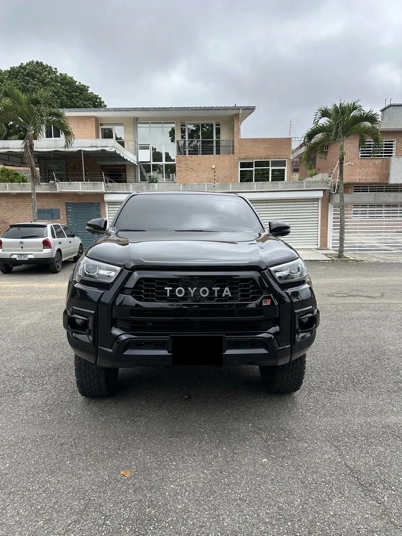 2022 Toyota Hilux Edición GR Dubai — foto 4