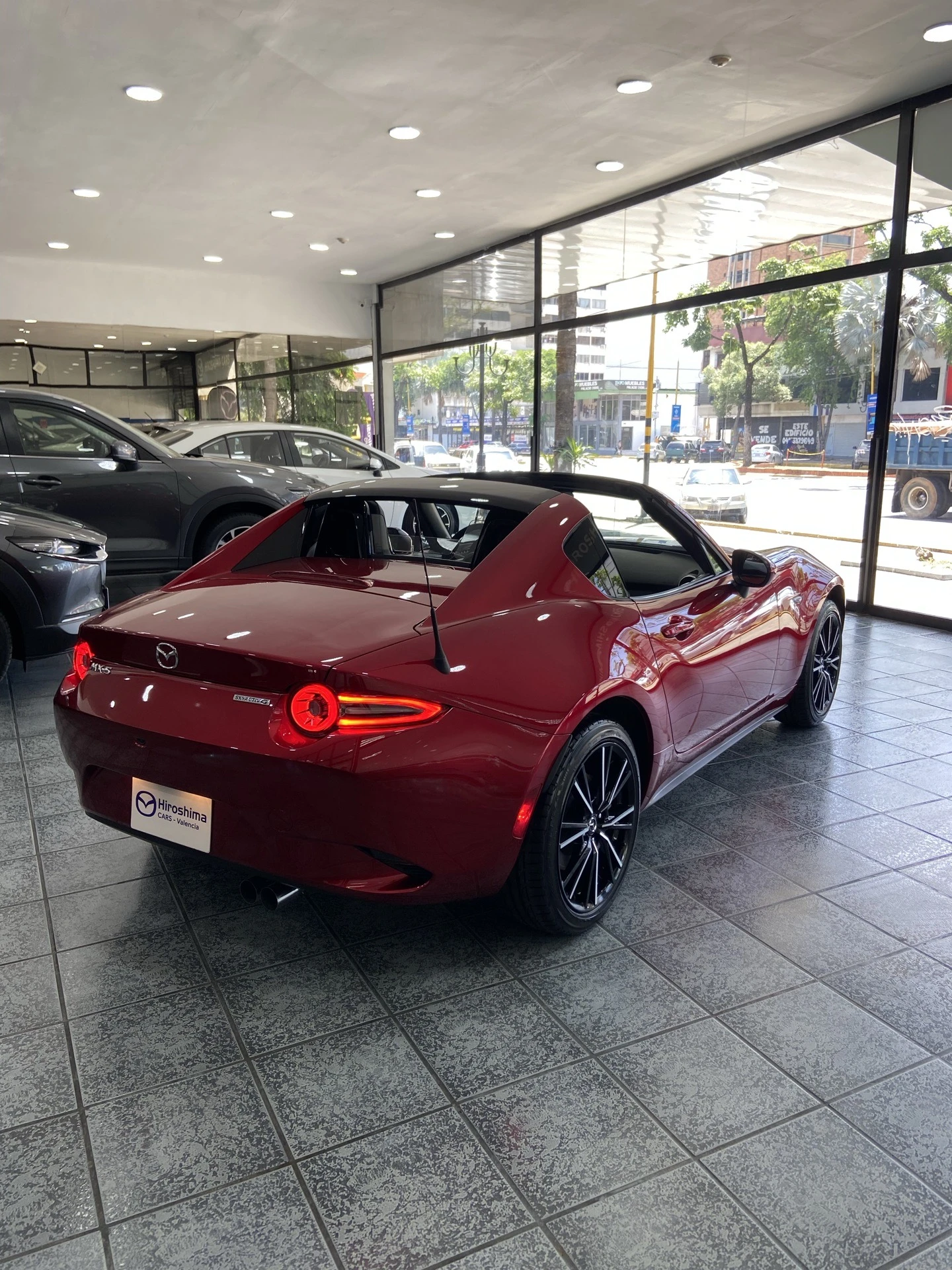 2026 Mazda MX-5 RF GRAND TOURING — foto 3