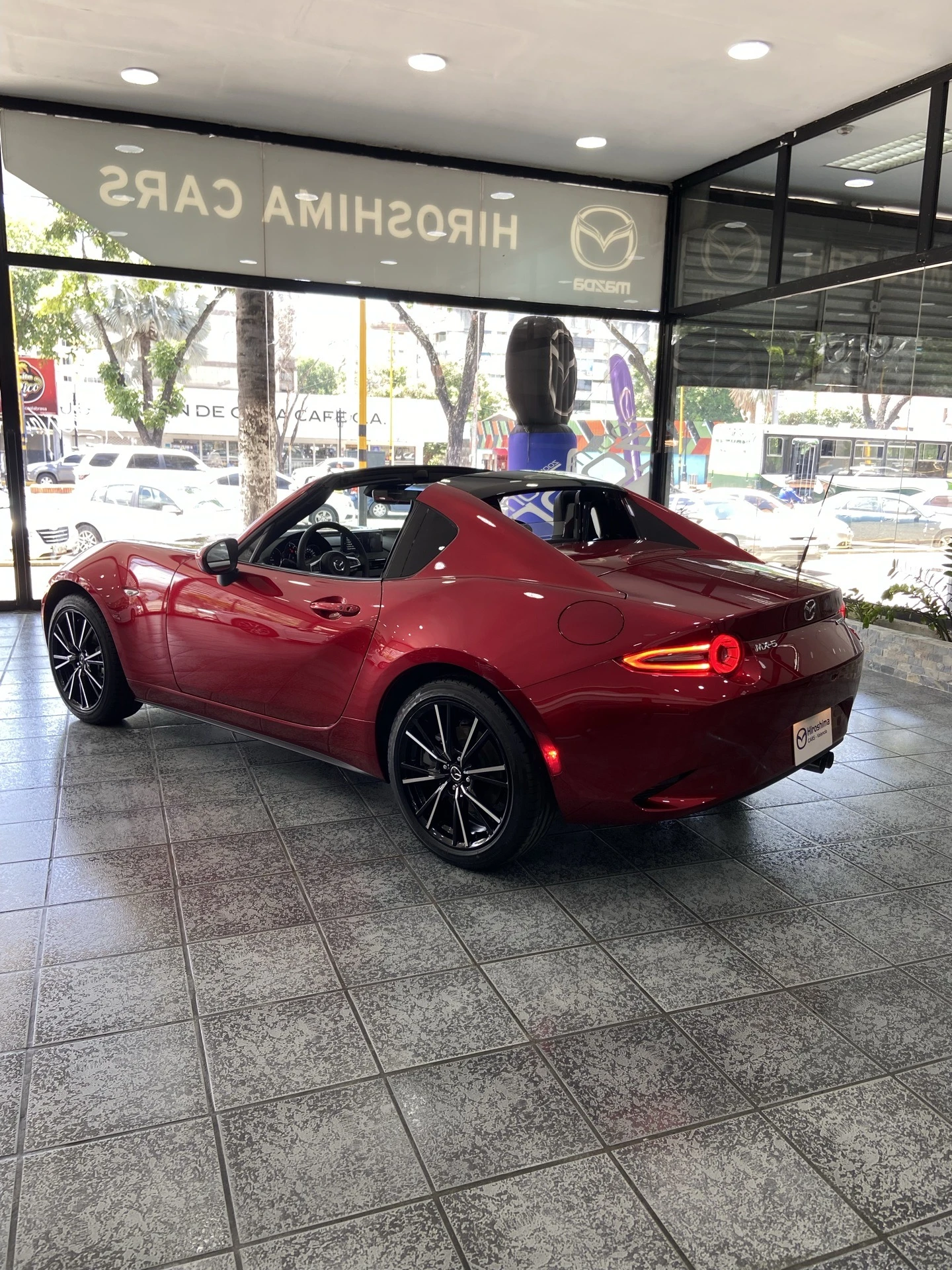 2026 Mazda MX-5 RF GRAND TOURING — foto 4