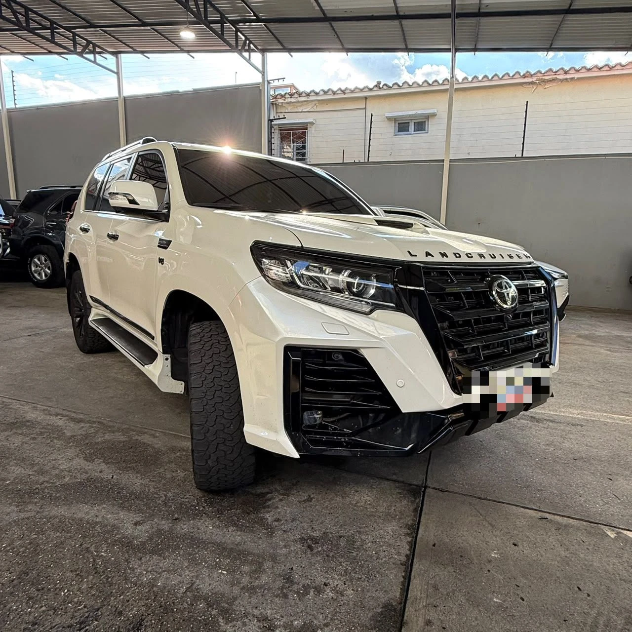 2023 Toyota Fortuner — foto 2