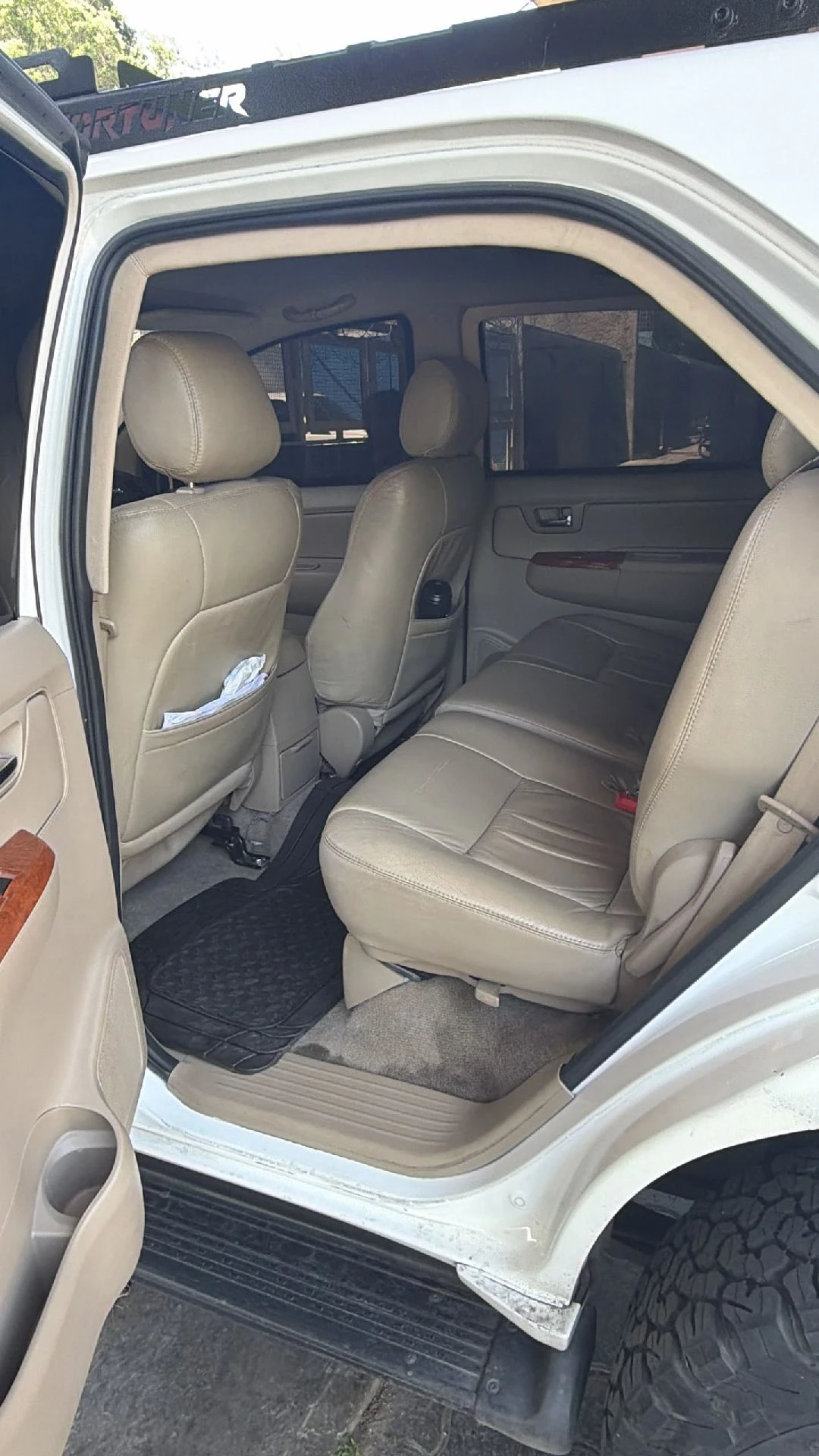 2009 Toyota Fortuner Sport — foto 6