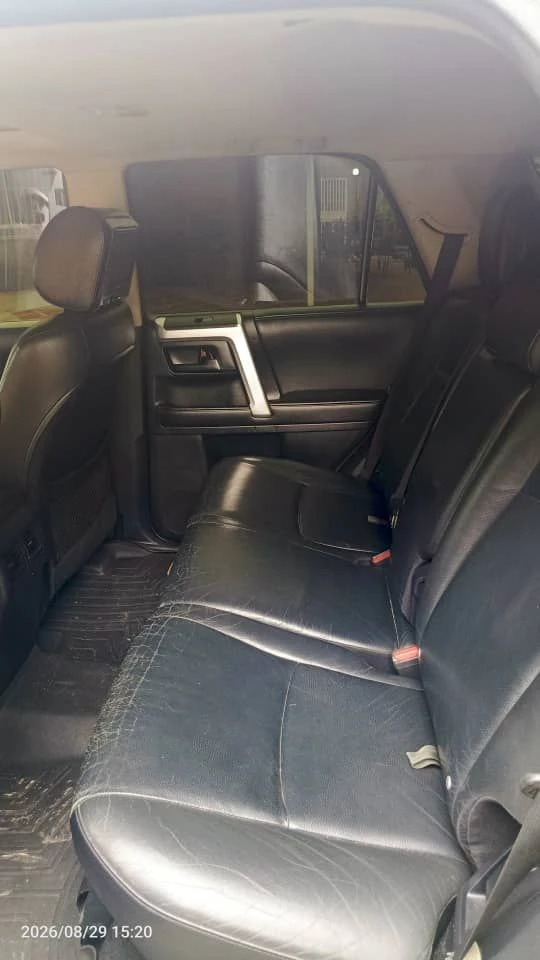 2012 Toyota 4Runner Limited — foto 7