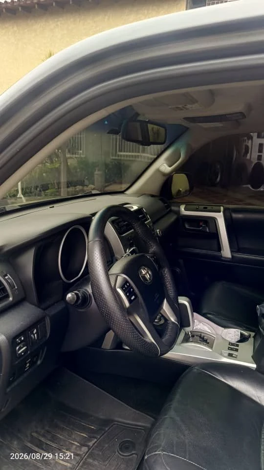 2012 Toyota 4Runner Limited — foto 9