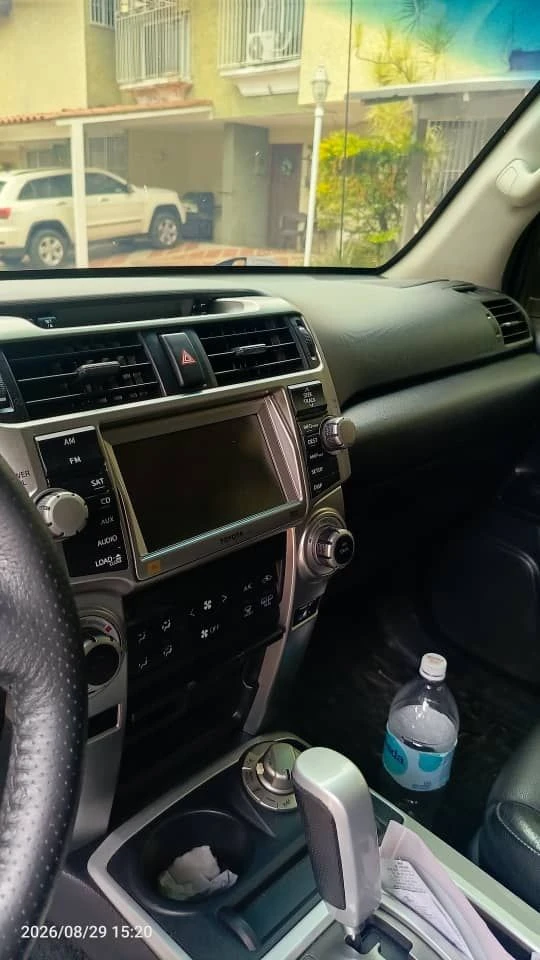 2012 Toyota 4Runner Limited — foto 5