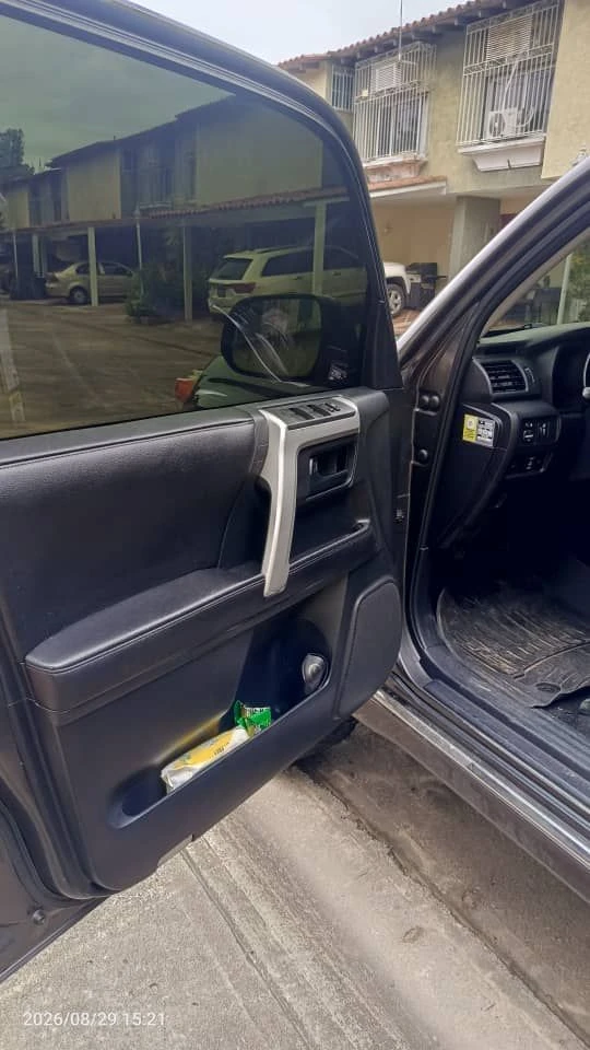 2012 Toyota 4Runner Limited — foto 12