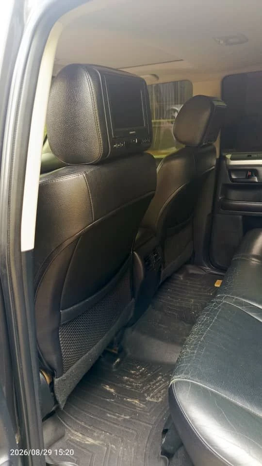 2012 Toyota 4Runner Limited — foto 11