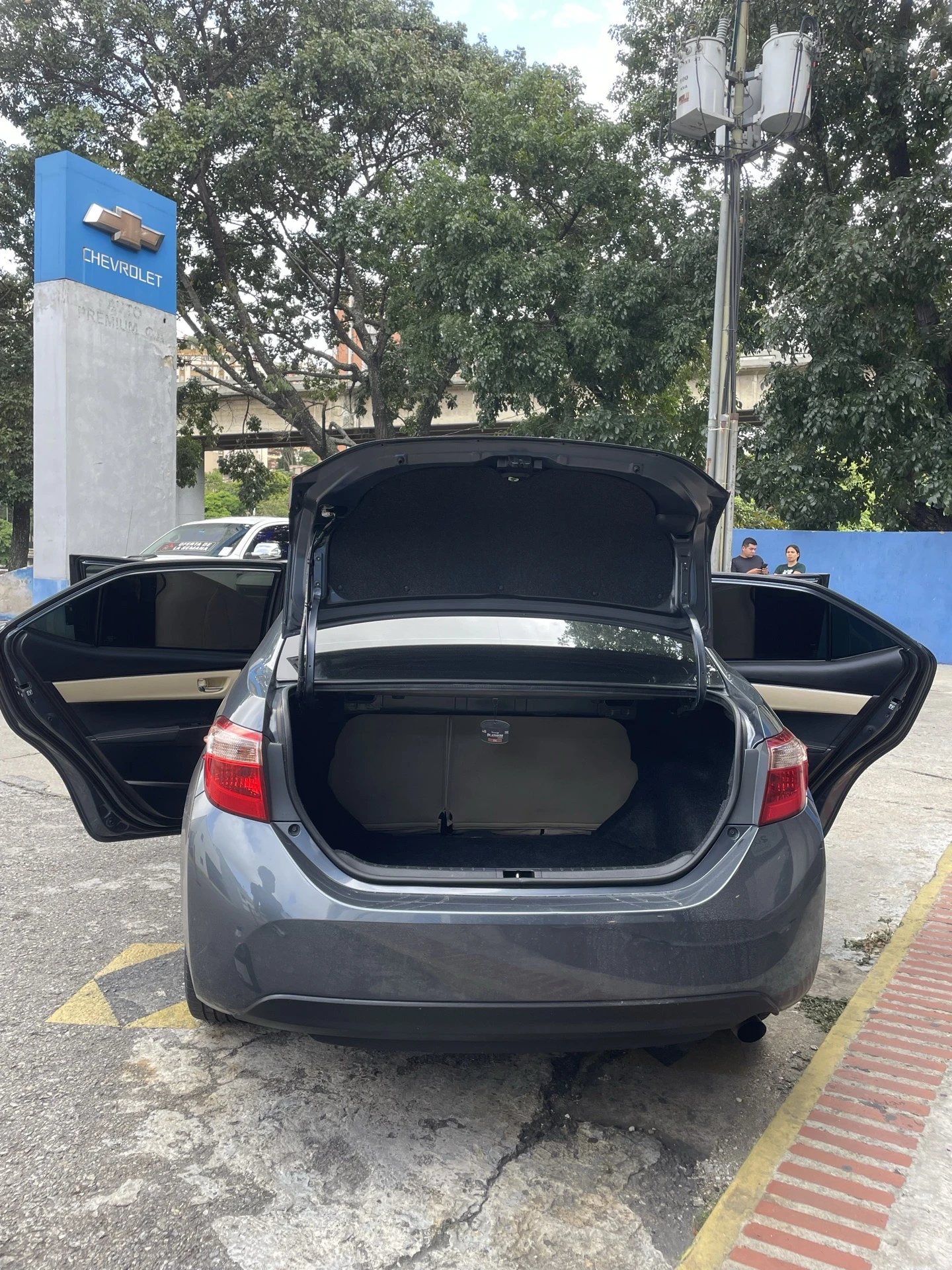 2017 Toyota Corolla LE — foto 10