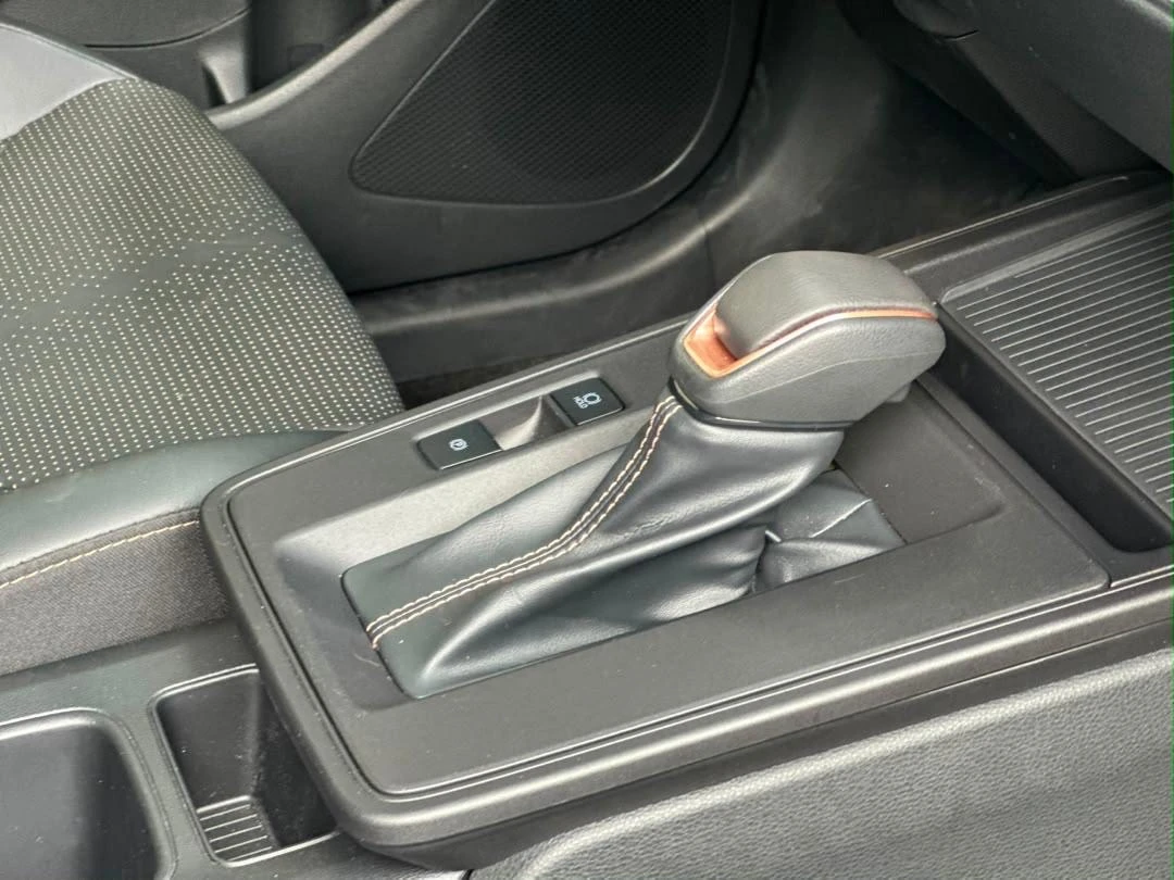 2025 Toyota Corolla Cross — foto 5